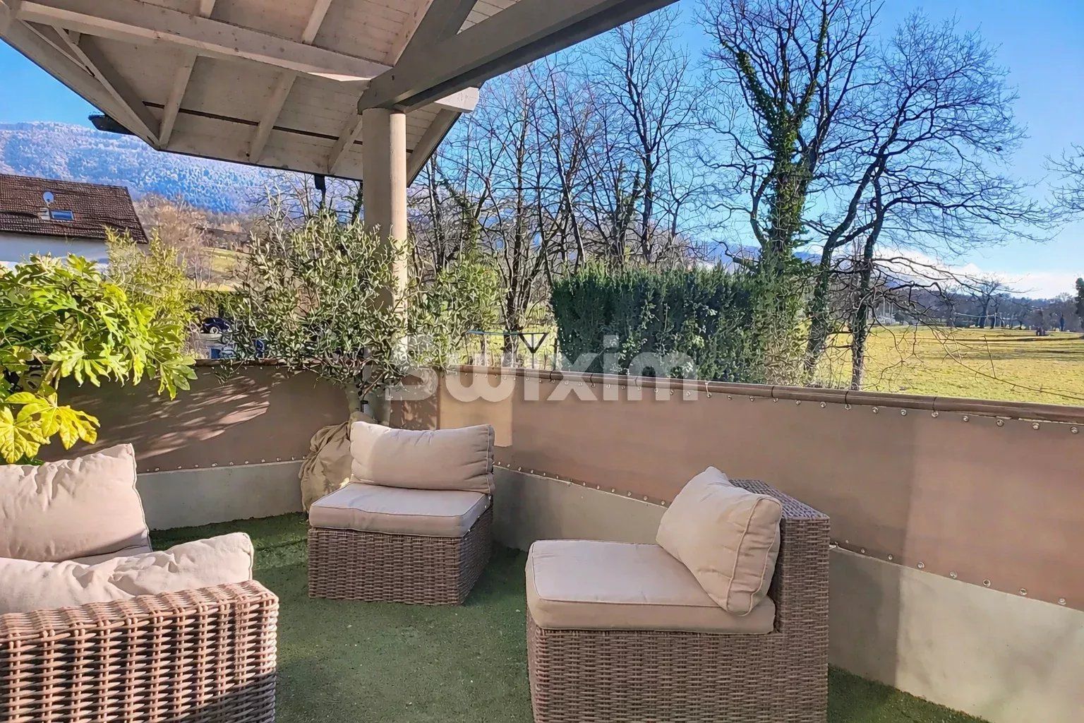 apartment 3 Rooms for sale on Neydens (74160)