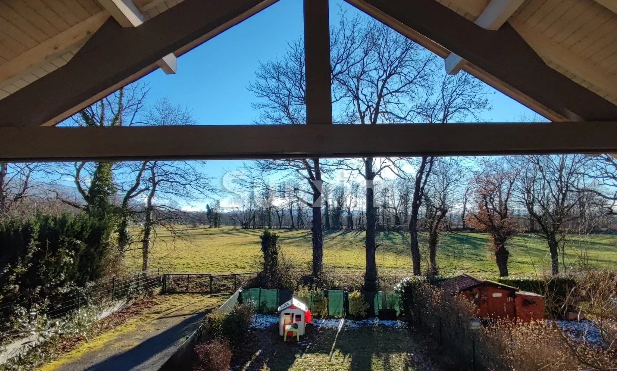 apartment 3 Rooms for sale on Neydens (74160)