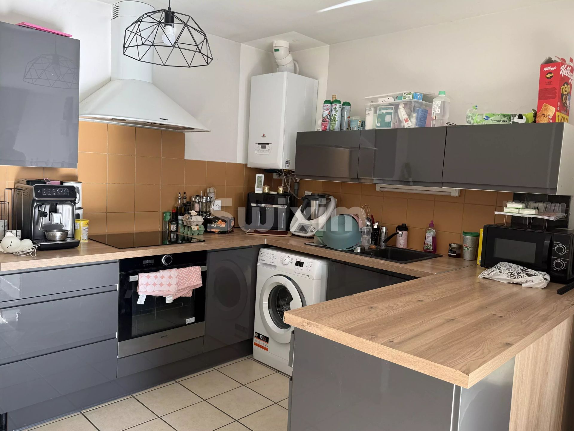 appartamento 3 Camere in affitto su Orange (84100)