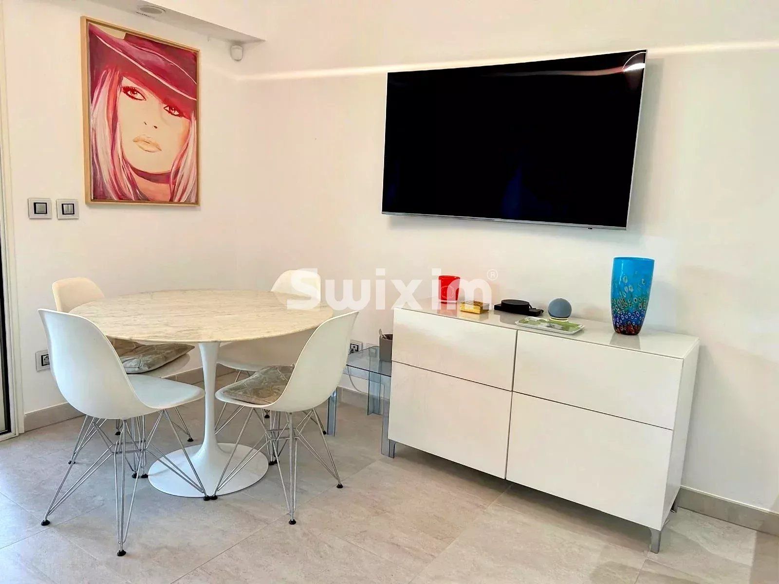 apartment 2 Rooms for sale on Saint-Tropez (83990)