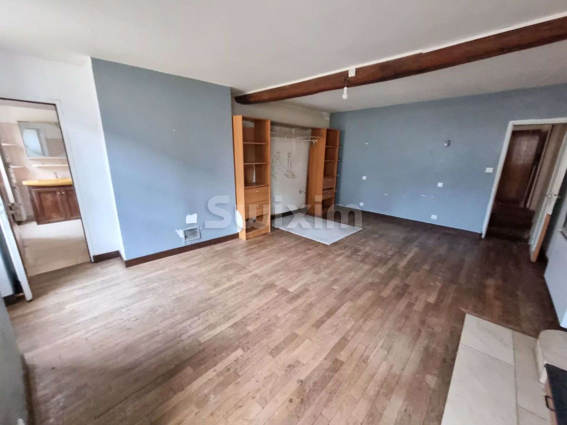 casa 6 Camere in vendita su Dornecy (58530)