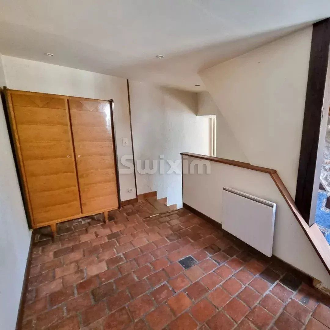 casa 6 Camere in vendita su Dornecy (58530)