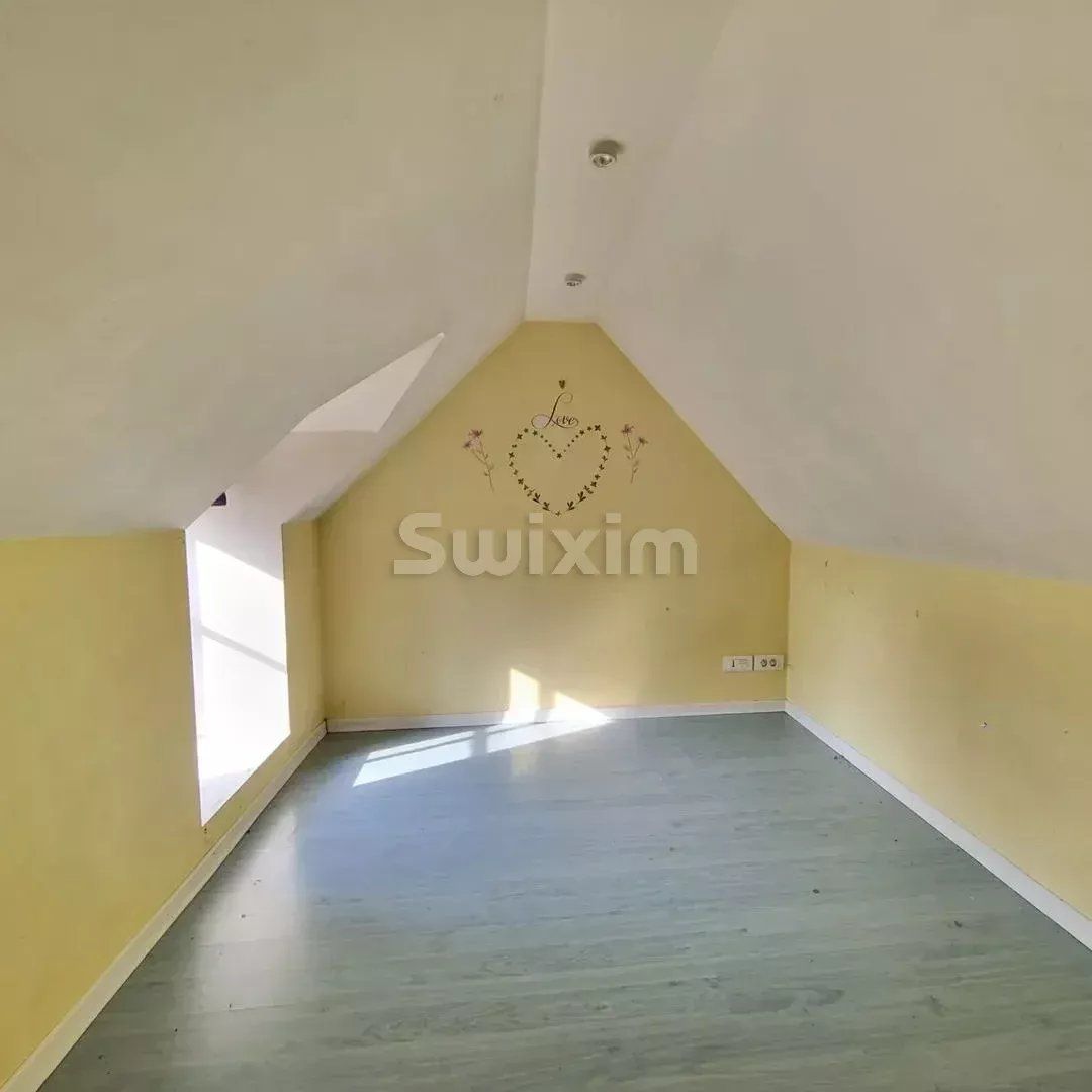 casa 6 Camere in vendita su Dornecy (58530)