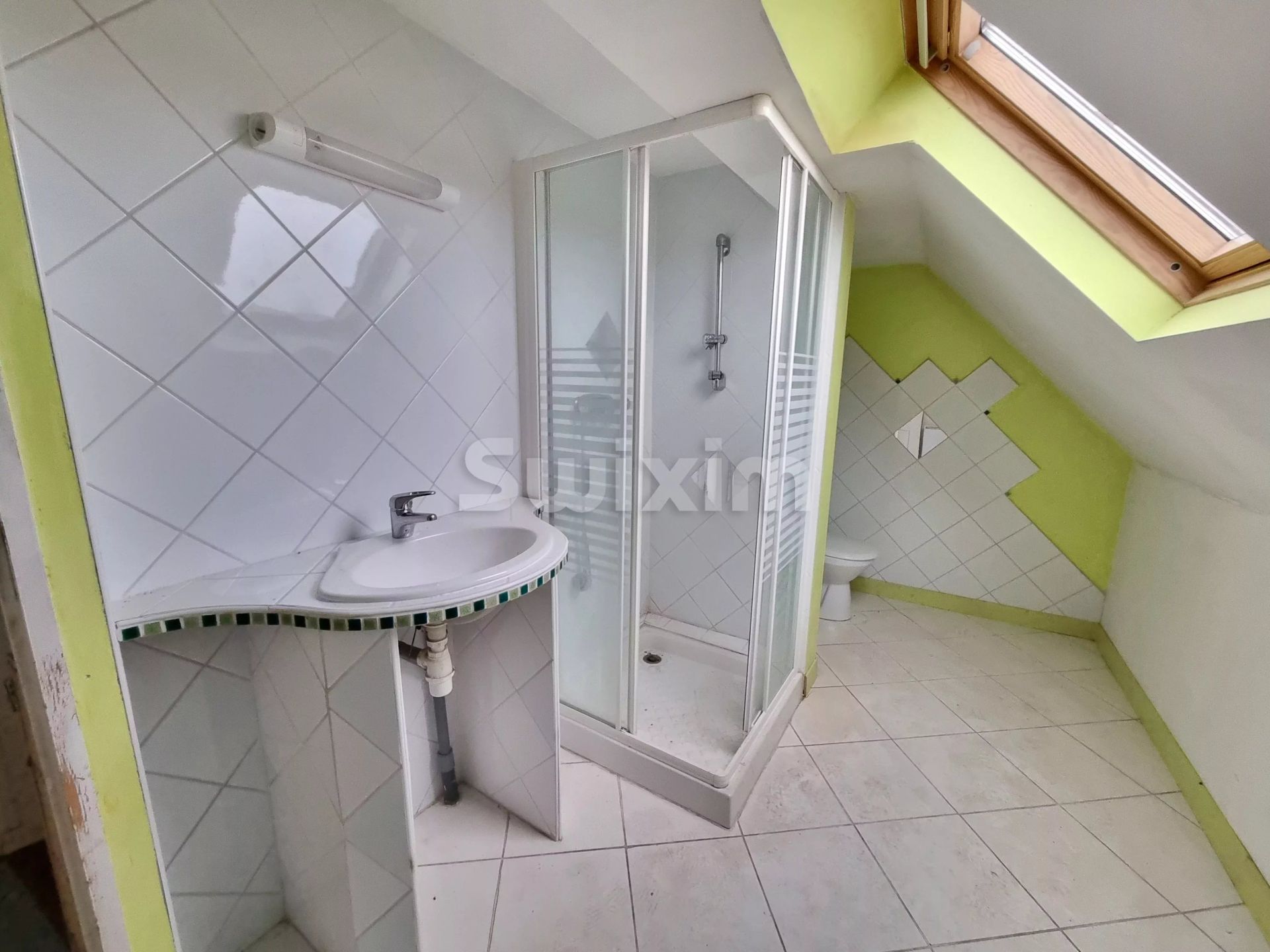 casa 6 Camere in vendita su Dornecy (58530)