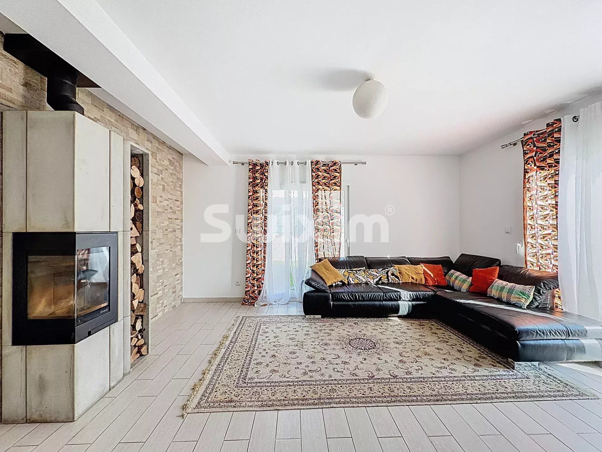 maison 5 Pièces en vente sur Saint-Genis-Pouilly (01630)