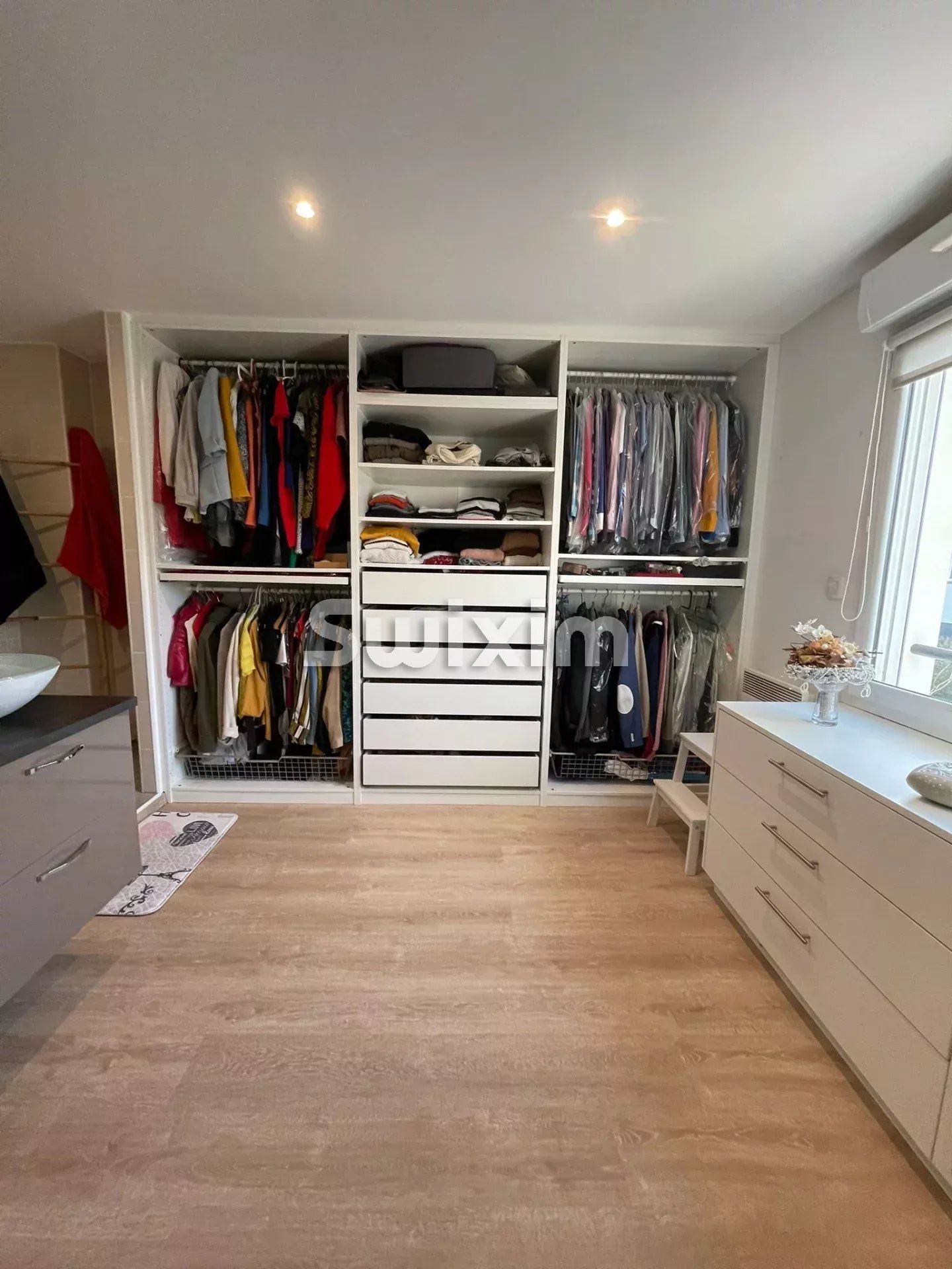 house 4 Rooms for rent on Saint-Genis-Pouilly (01630)