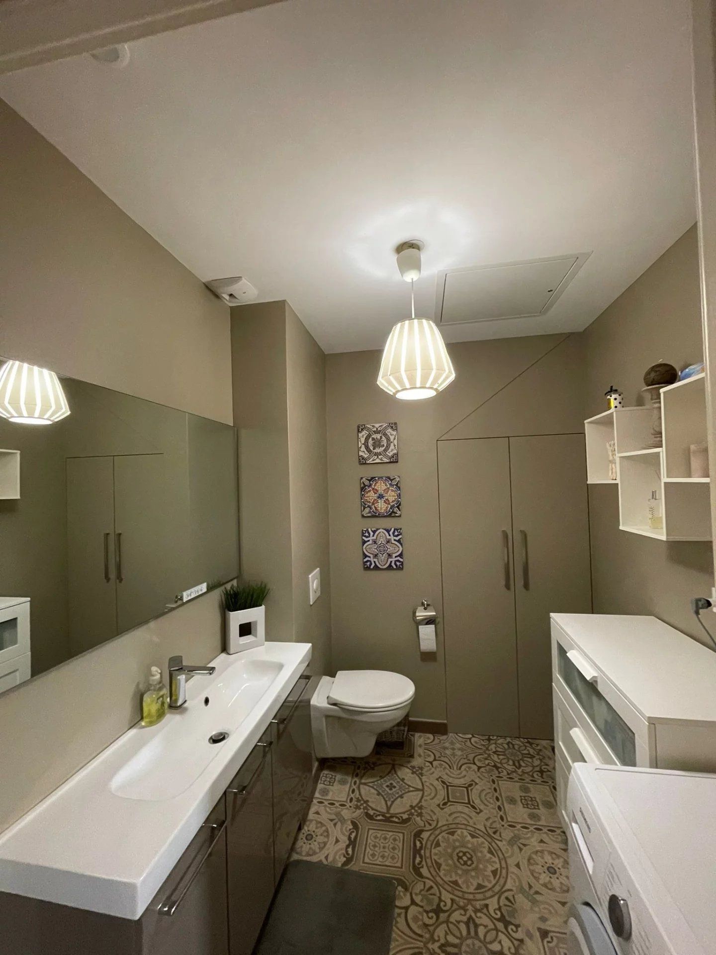 casa 4 Quartos para aluguer sobre Saint-Genis-Pouilly (01630)