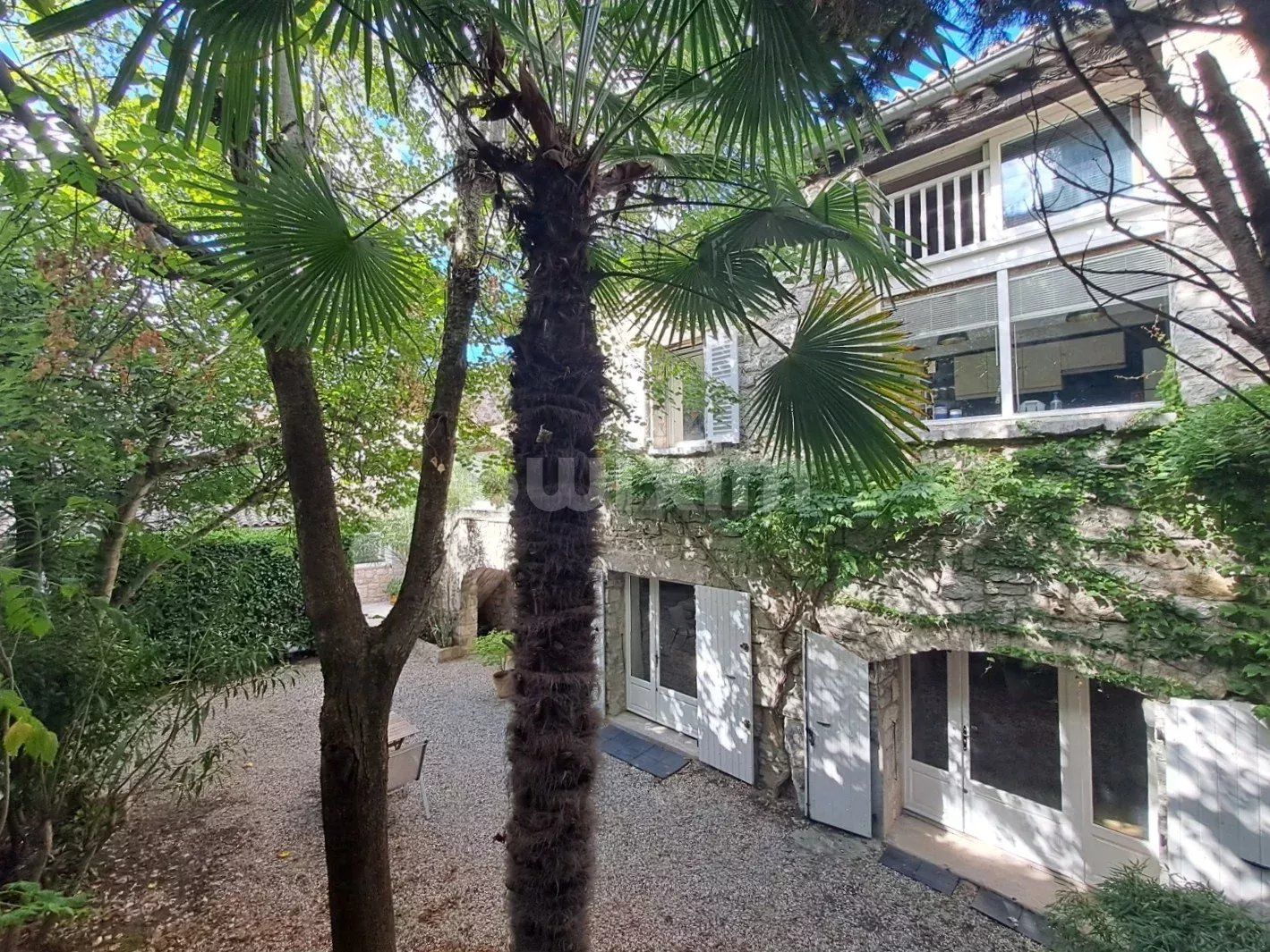 maison 6 Pièces en vente sur Vallon-Pont-d'Arc (07150)