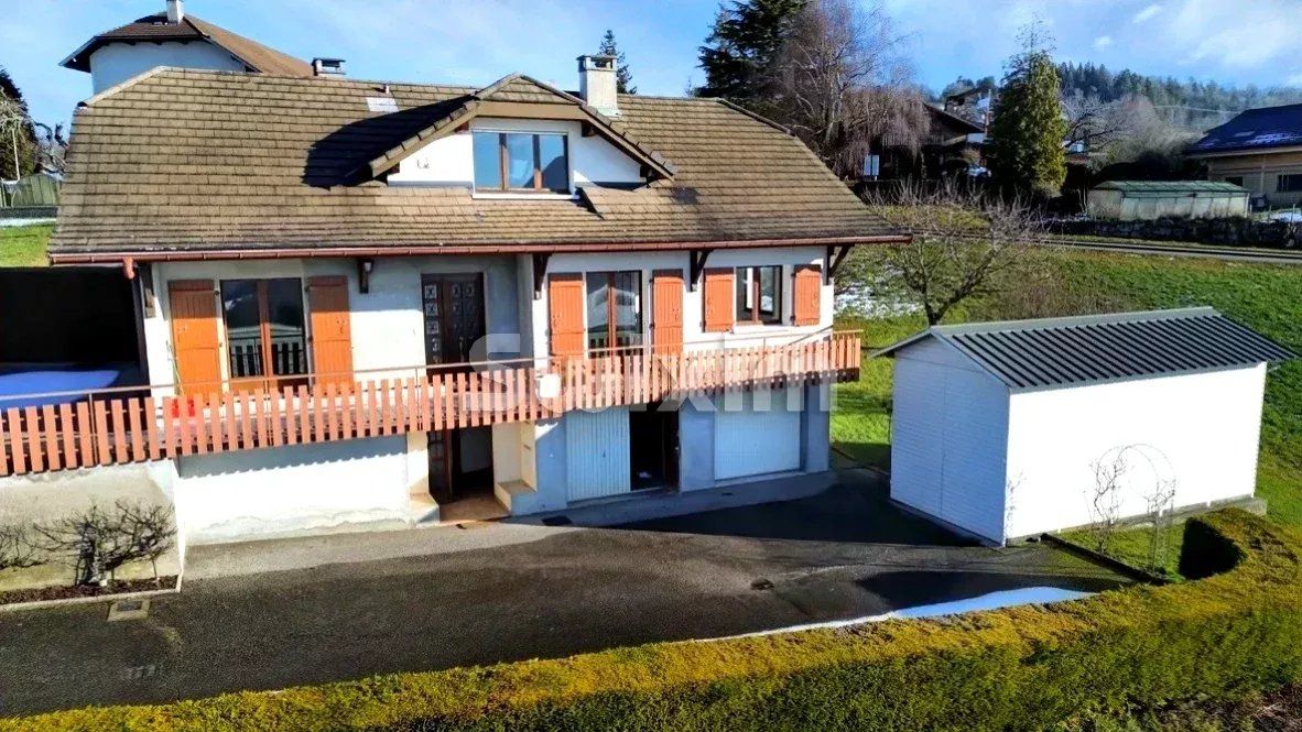 house 7 Rooms for sale on Fillière (74570)