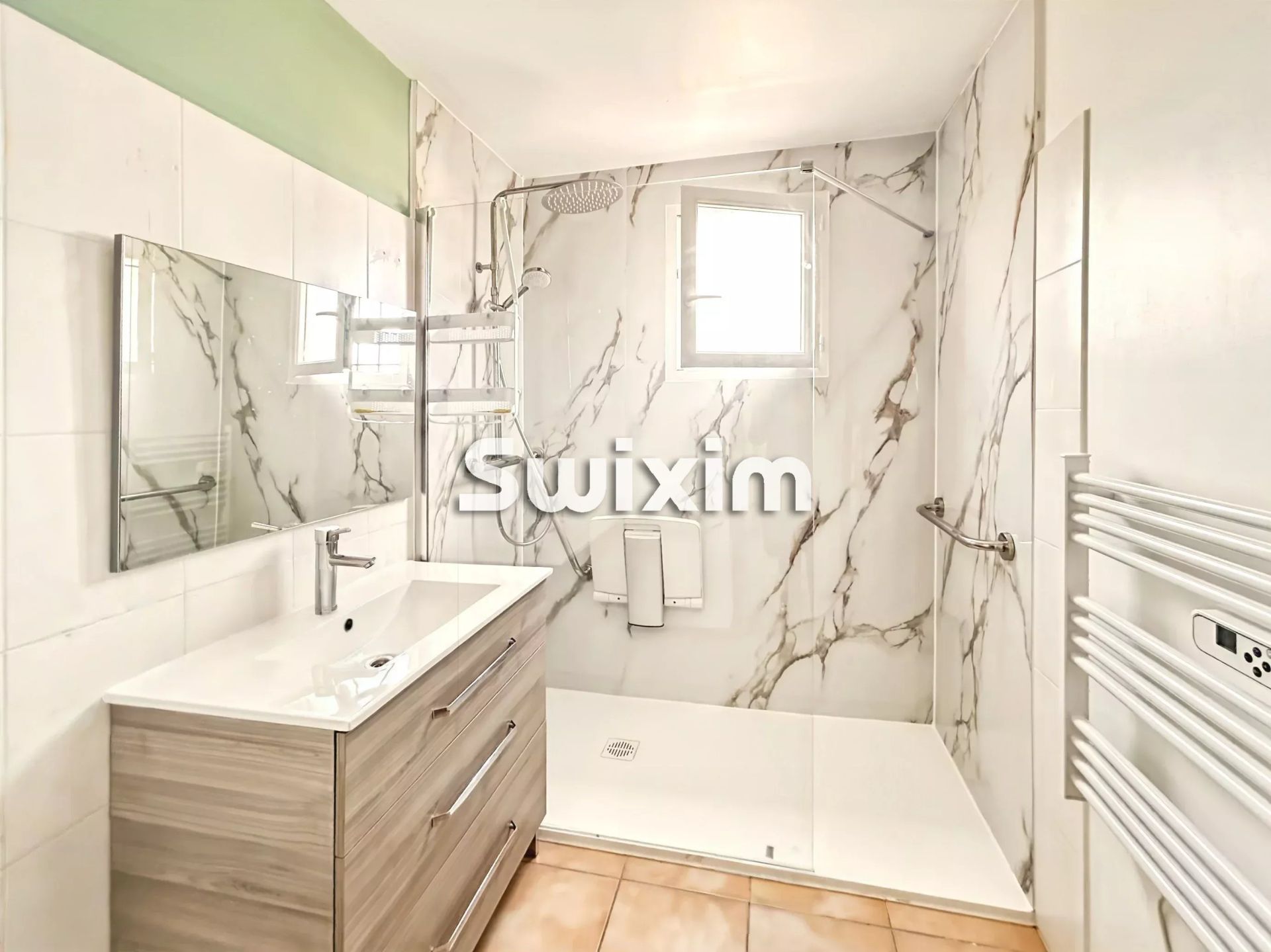 casa 4 Quartos para venda sobre Pierrelatte (26700)