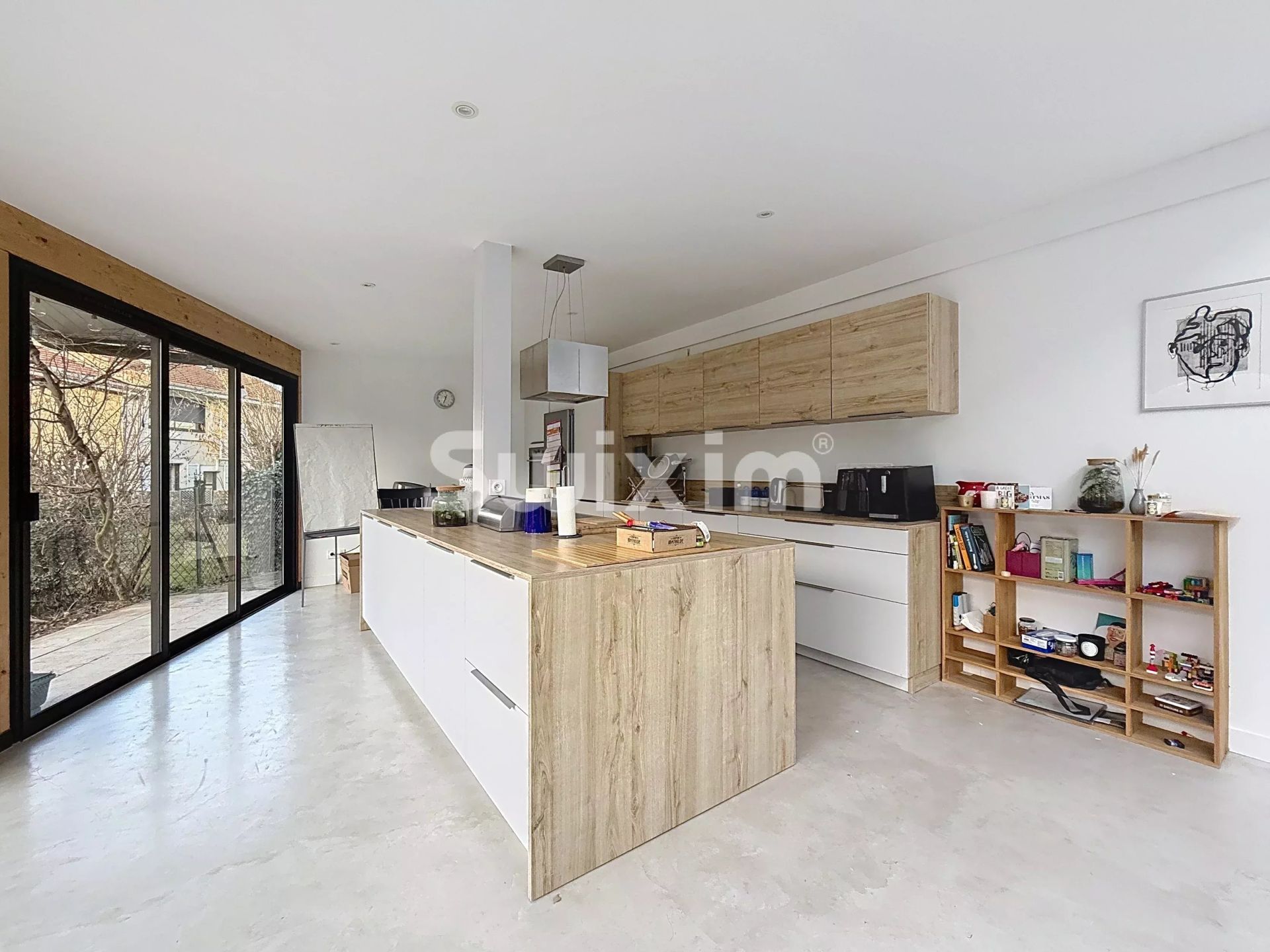 apartment 5 Rooms for sale on Divonne-les-Bains (01220)