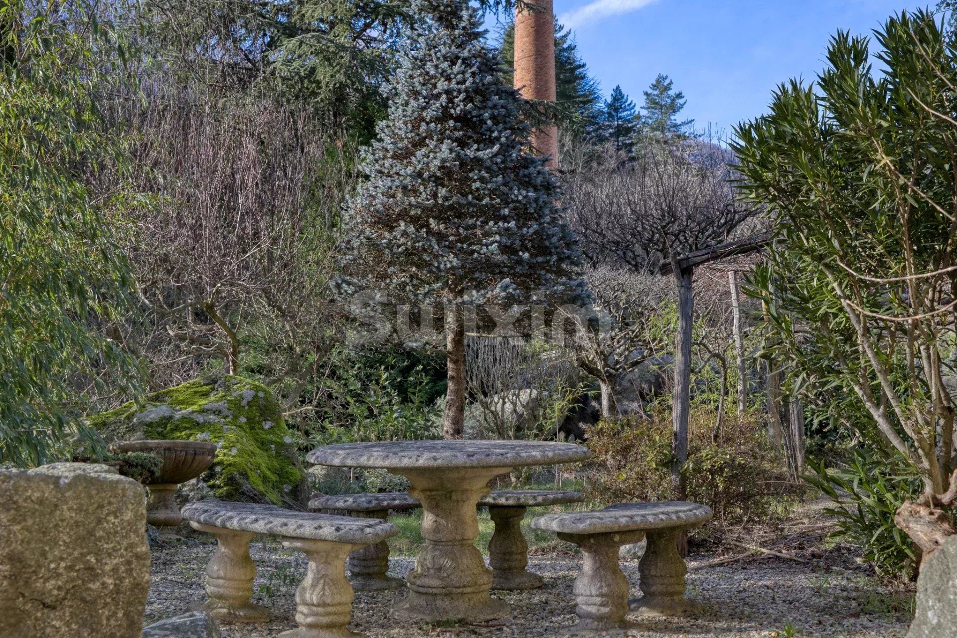 house 4 Rooms for sale on Génolhac (30450)