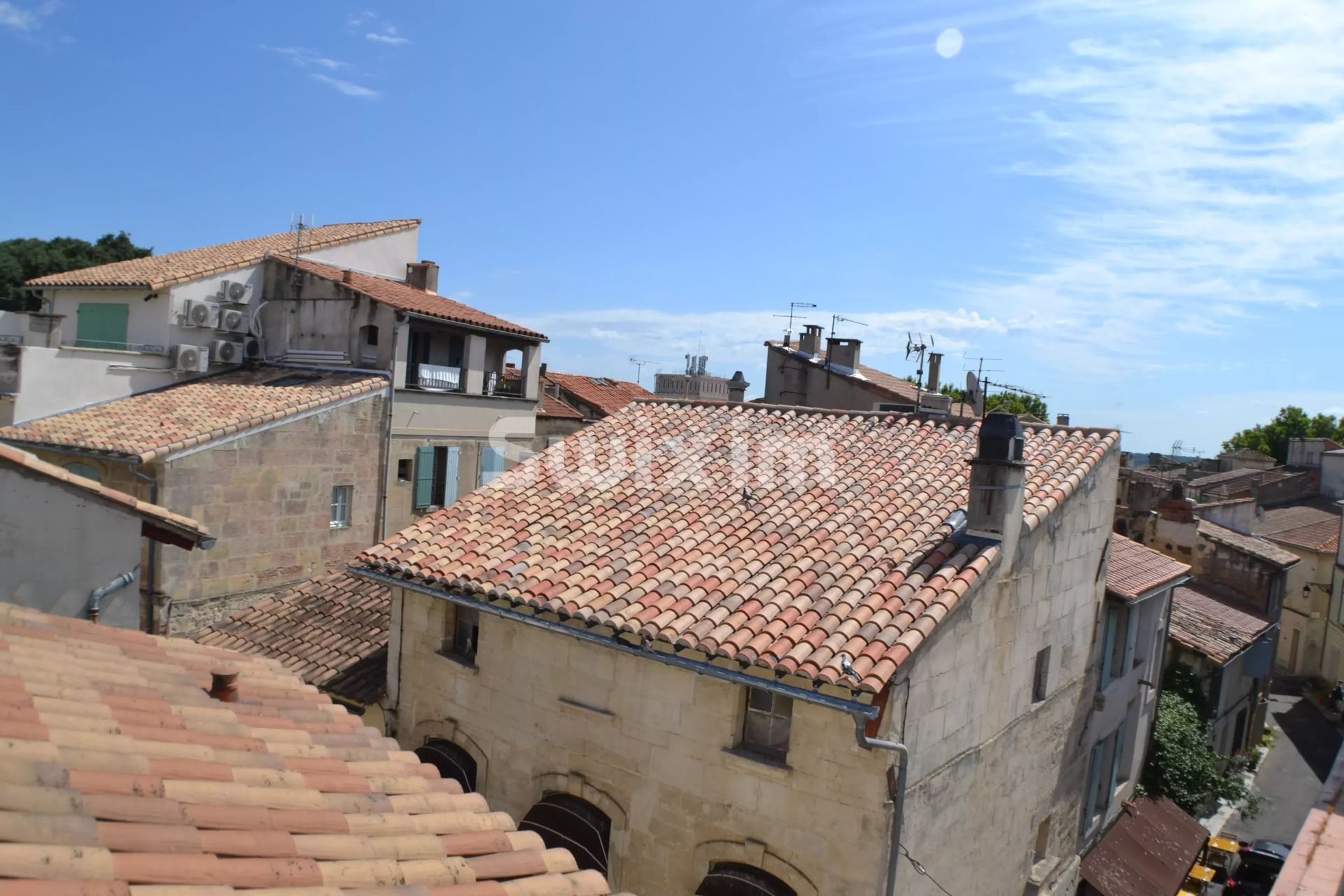 appartamento 5 Camere in vendita su Arles (13200)