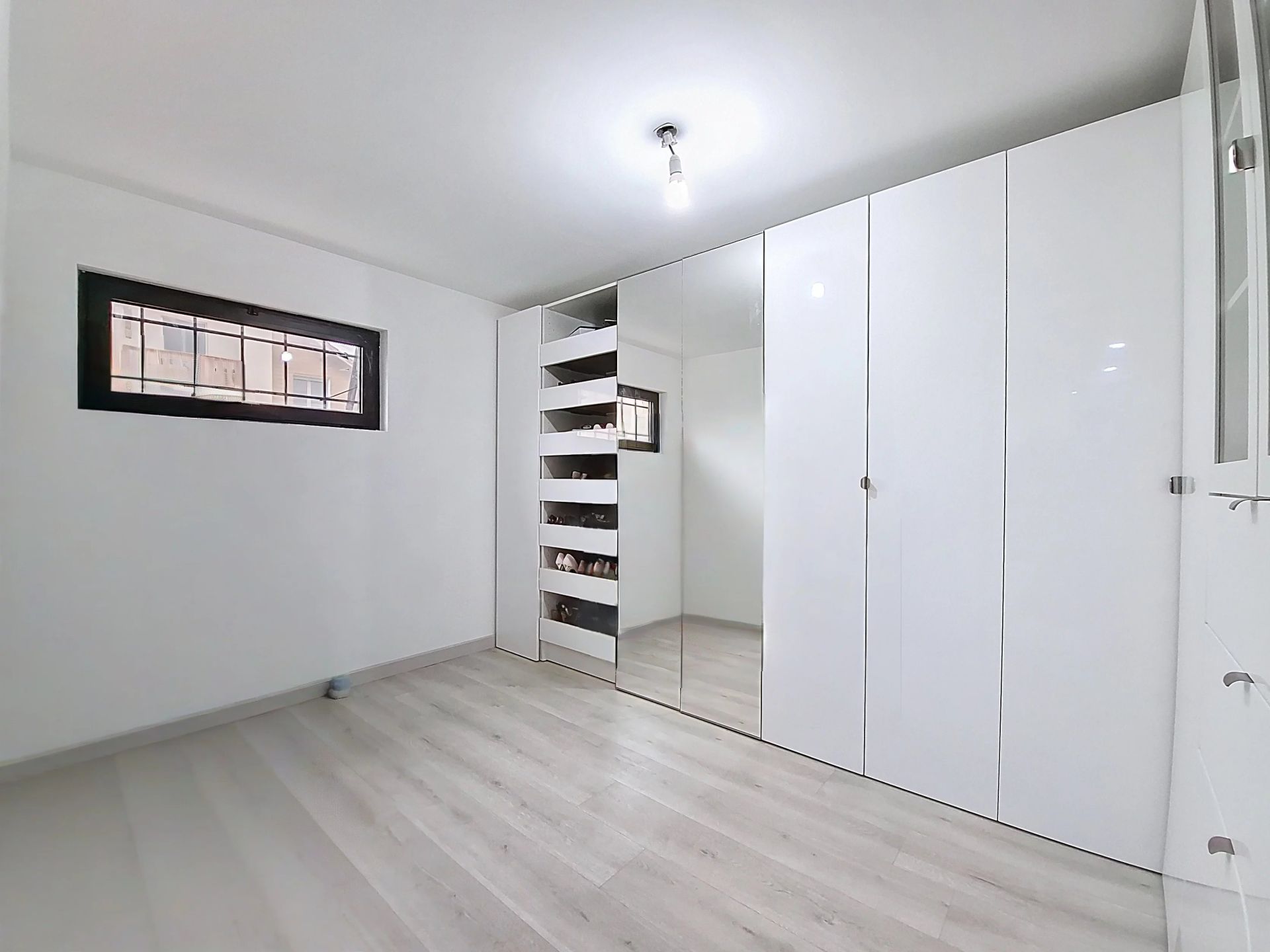 house 4 Rooms for sale on Chênex (74520)