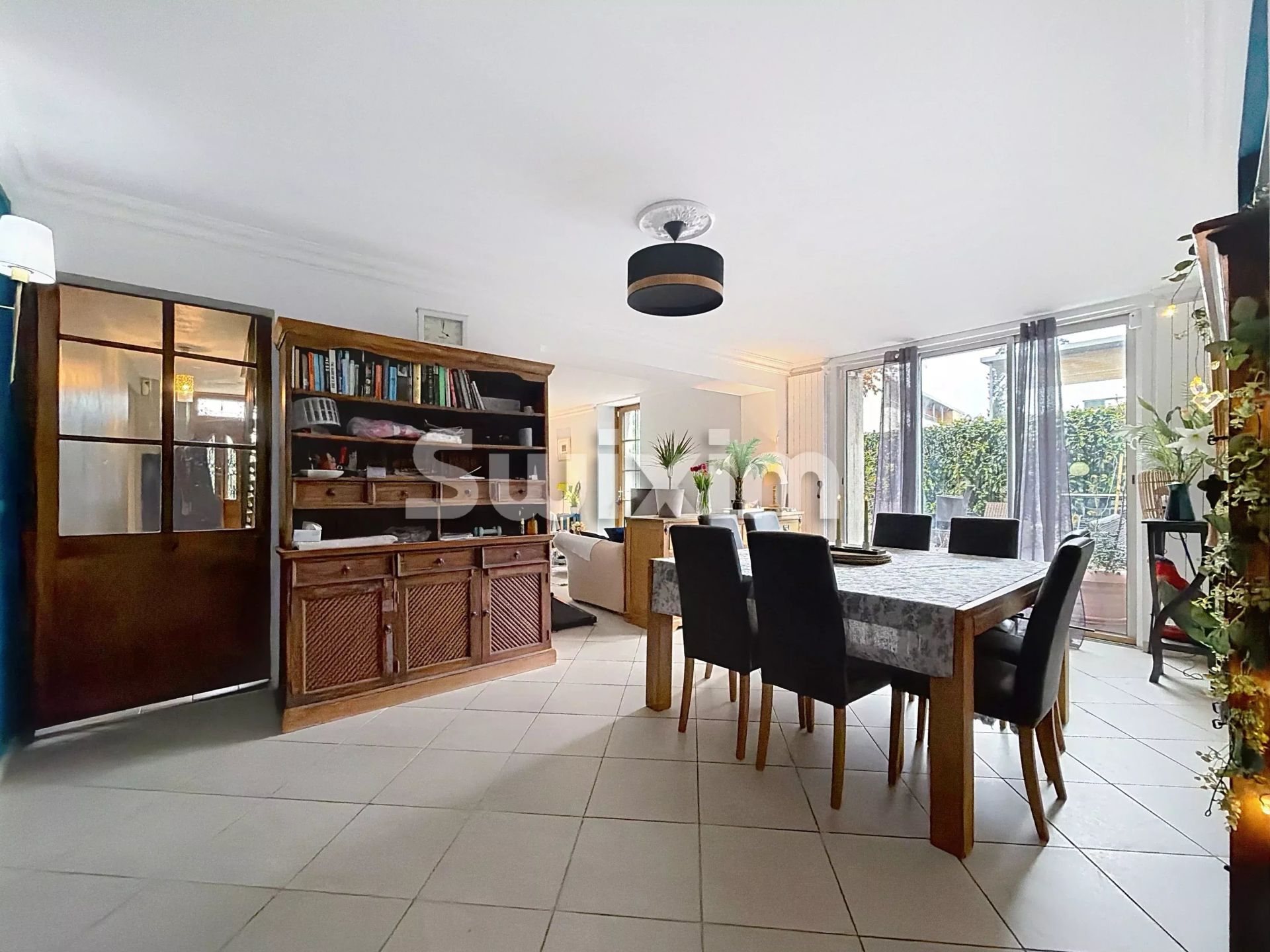 casa 10 Salas en venta en Divonne-les-Bains (01220)