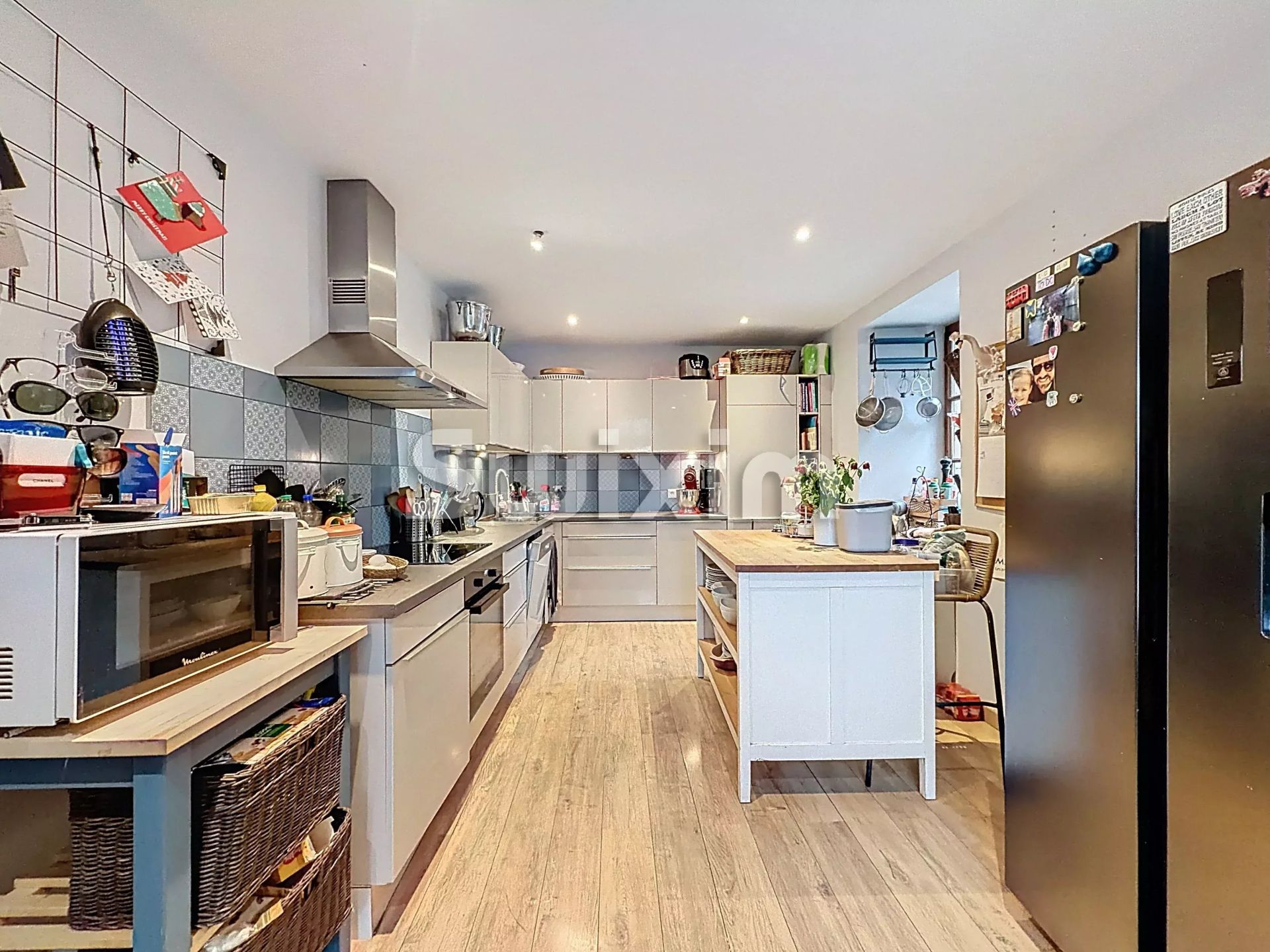 maison 10 Pièces en vente sur Divonne-les-Bains (01220)