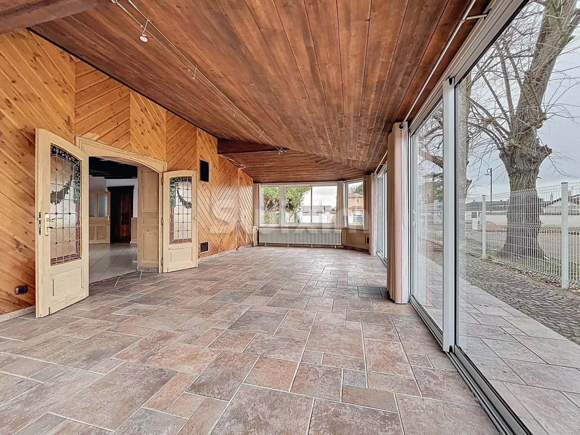 casa 5 Salas en venta en Taponas (69220)