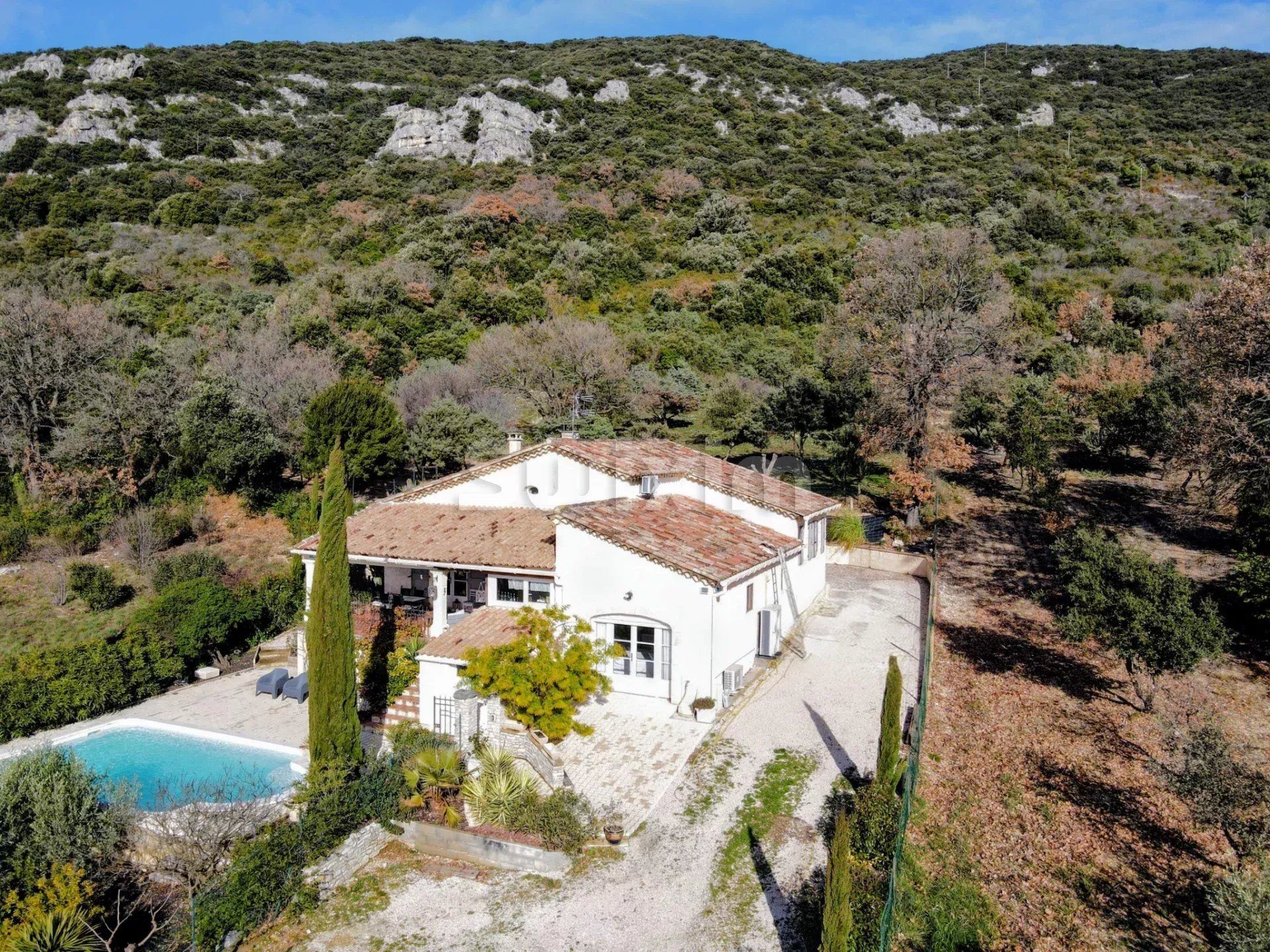 villa 4 Pièces en vente sur Uzès (30700)
