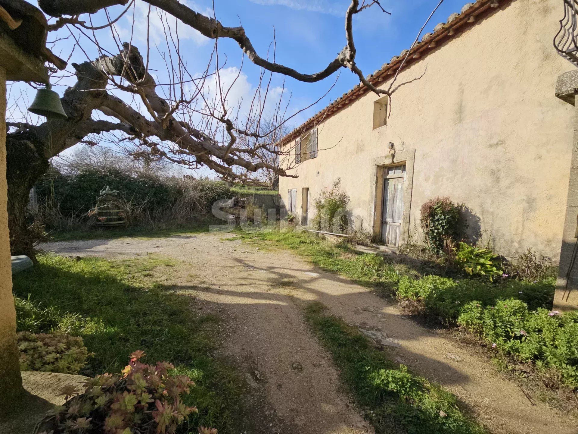 mas 6 Rooms for sale on Castillon-du-Gard (30210)