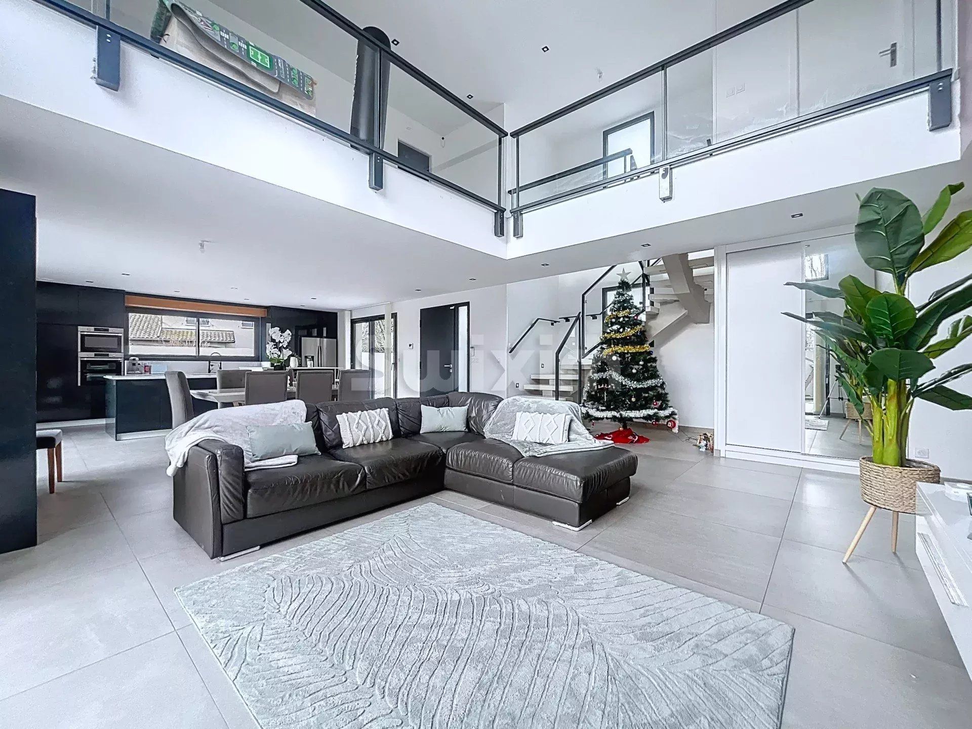 casa 5 Salas en venta en Villars-les-Dombes (01330)