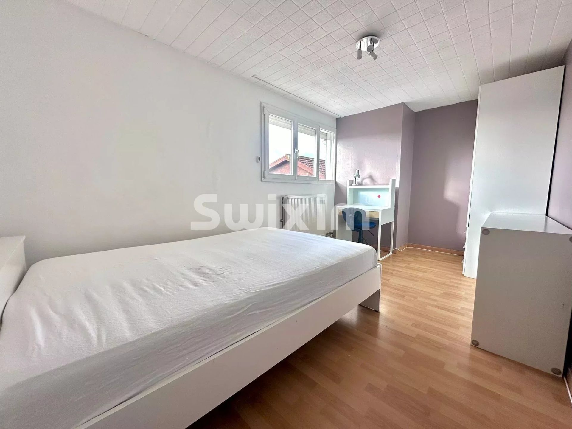 house 5 Rooms for rent on Versonnex (01210)