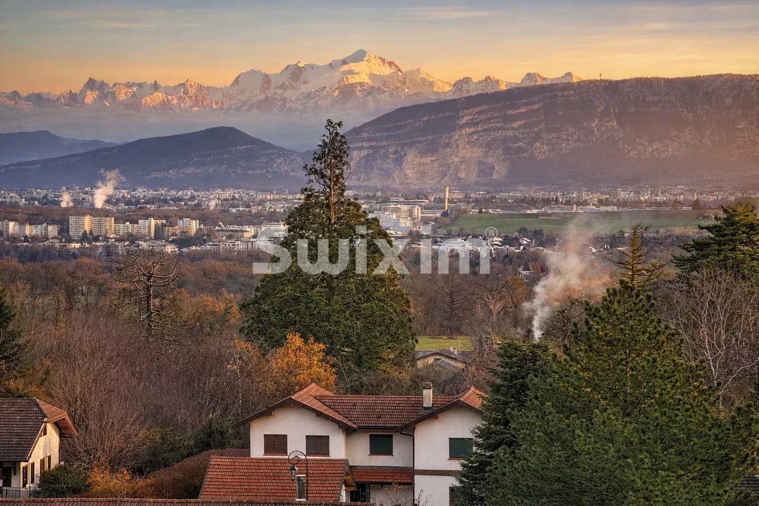 apartment 4 Rooms for sale on Sergy (01630)