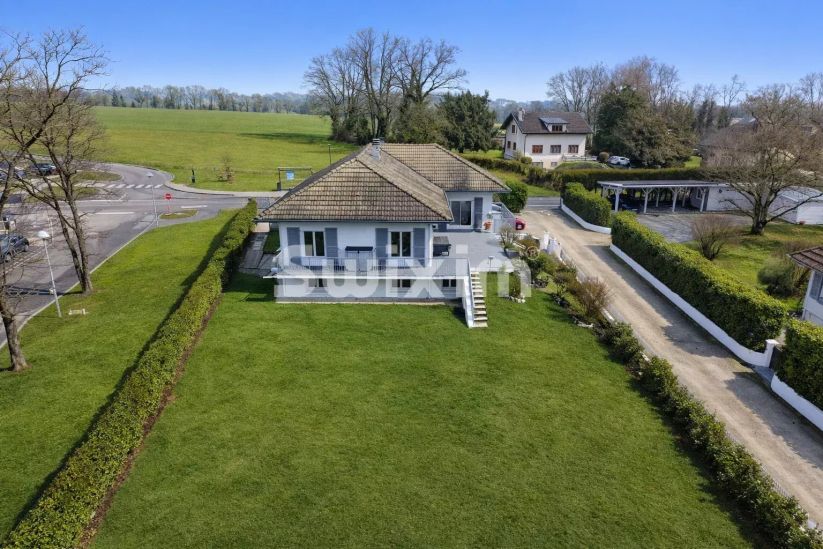 Venda Casa Divonne-les-Bains 8&nbsp;Quartos 234&nbsp;m²