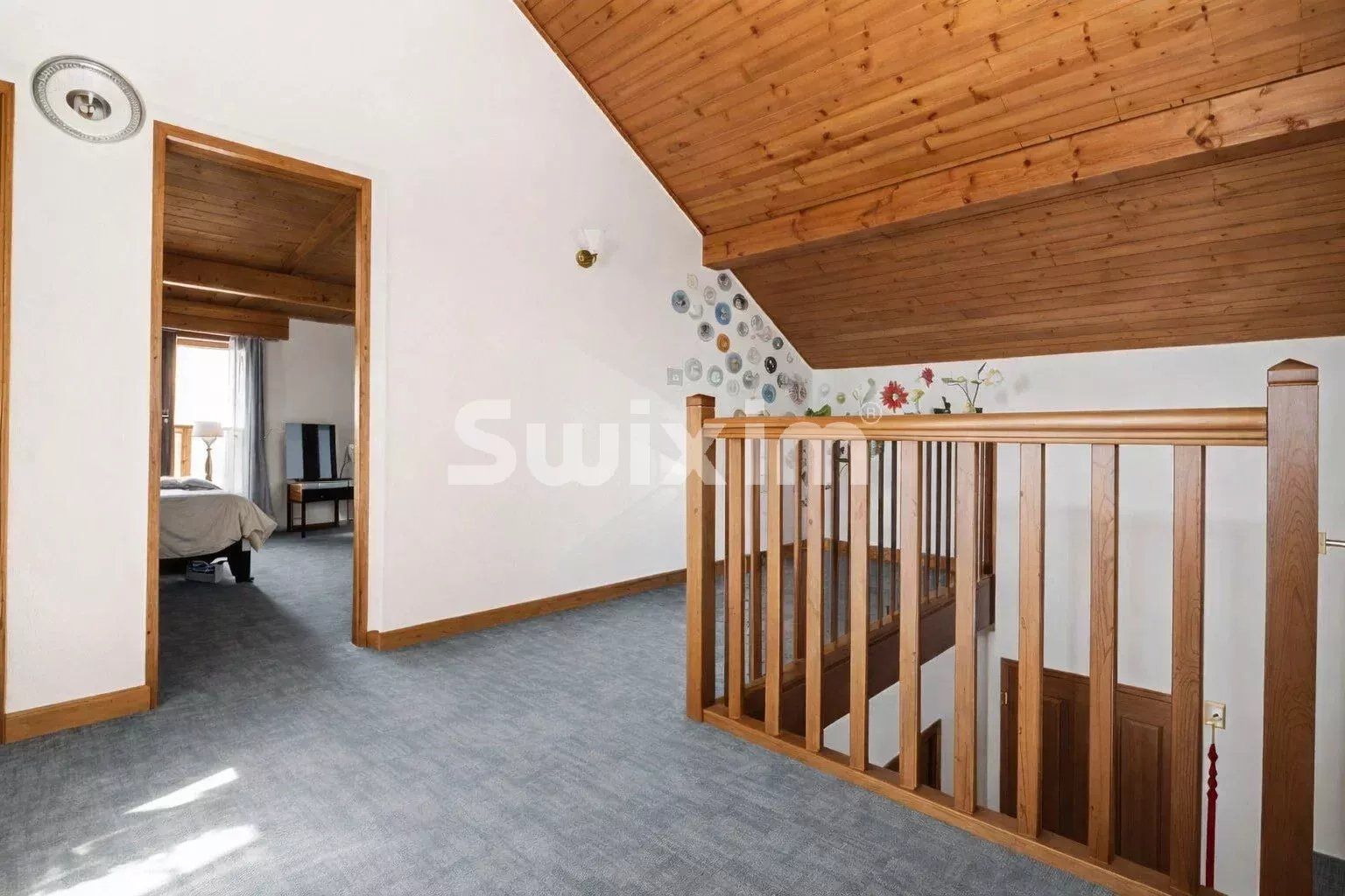 house 7 Rooms for sale on Ornex (01210)