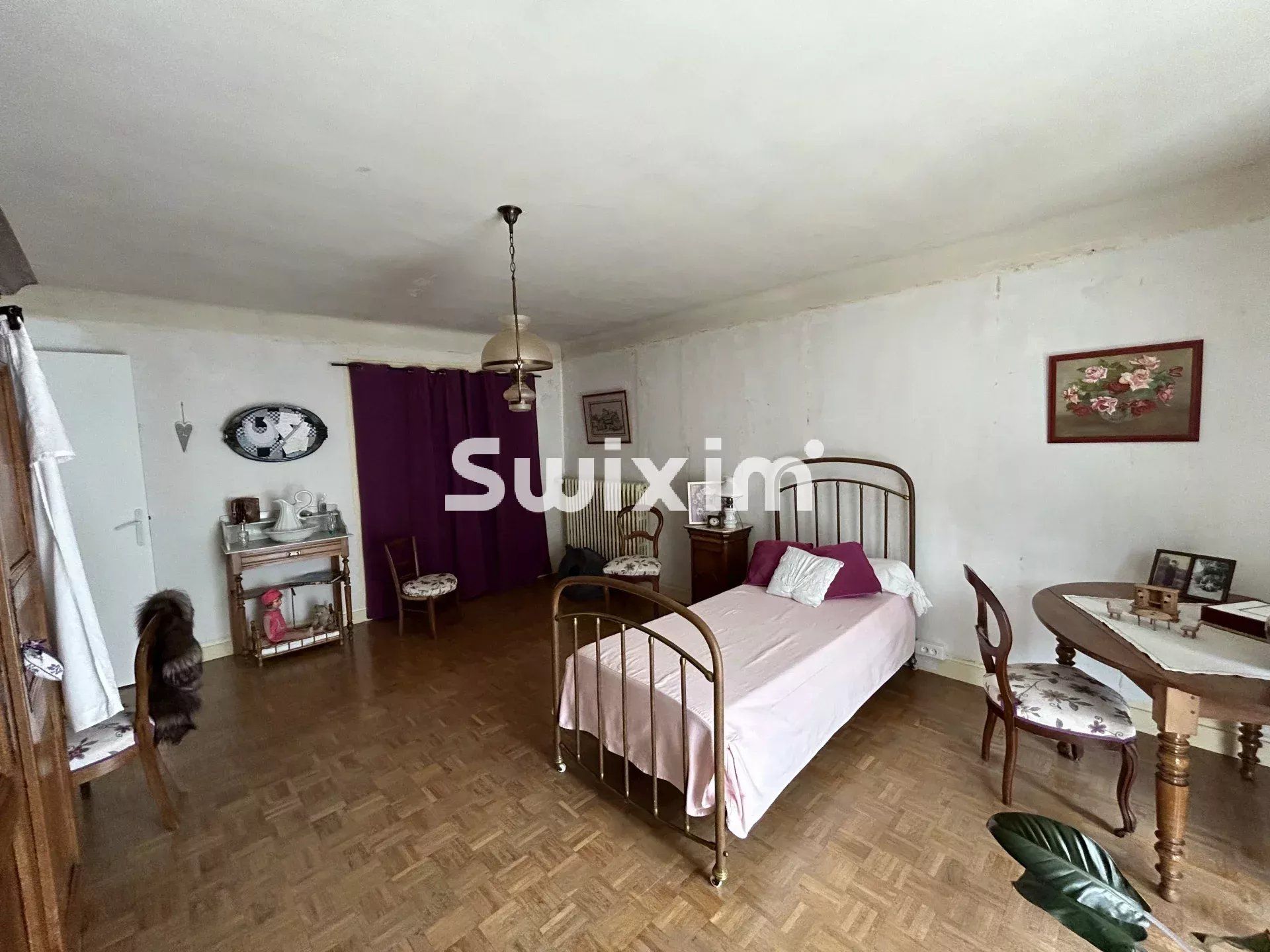 house 7 Rooms for sale on Voiteur (39210)