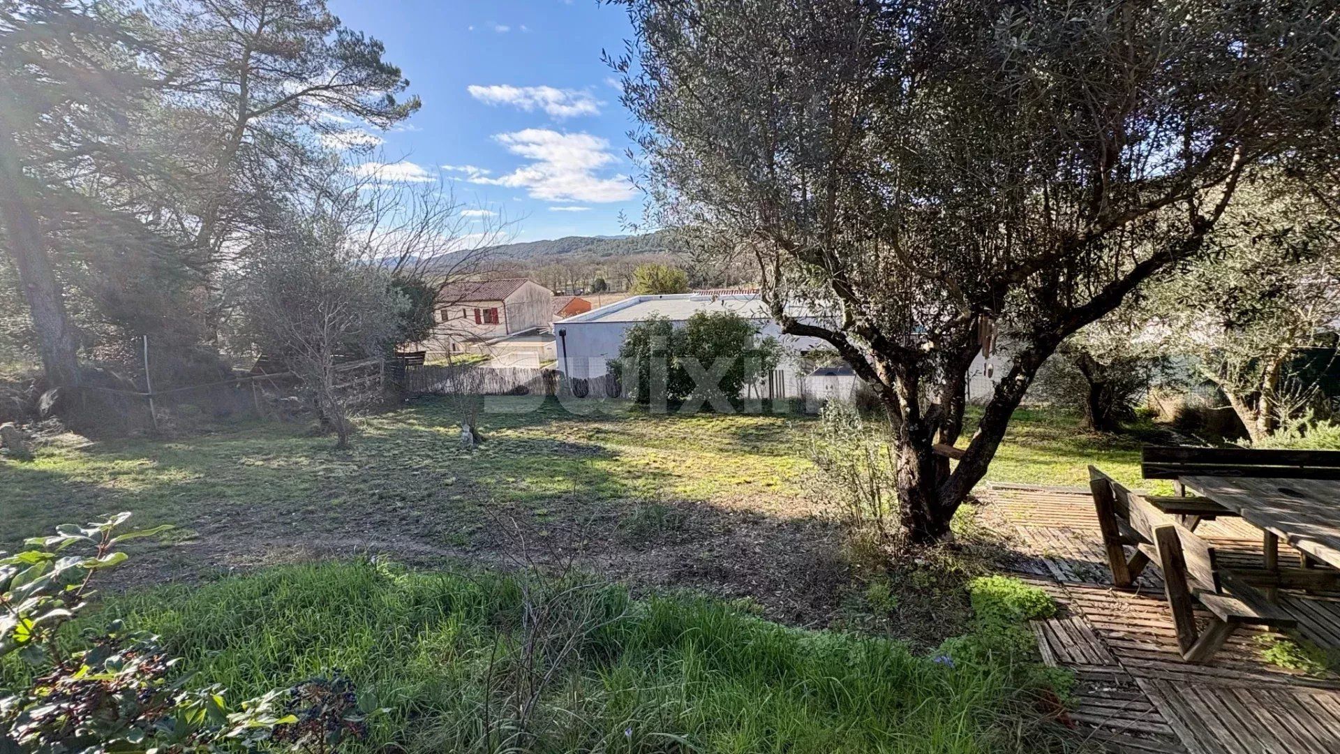 house 4 Rooms for sale on Rousson (30340)