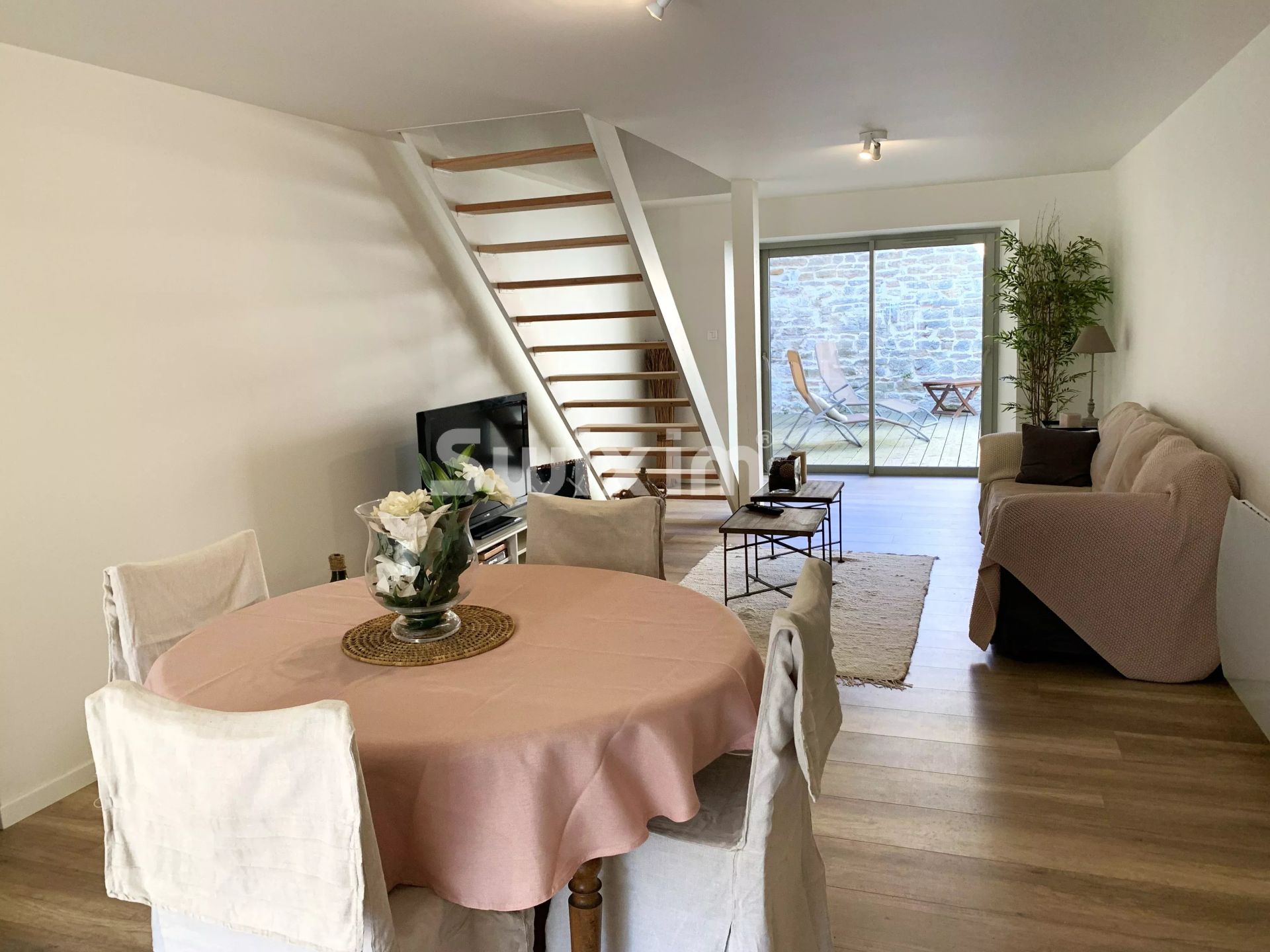 casa 5 Salas en venta en Cuiseaux (71480)