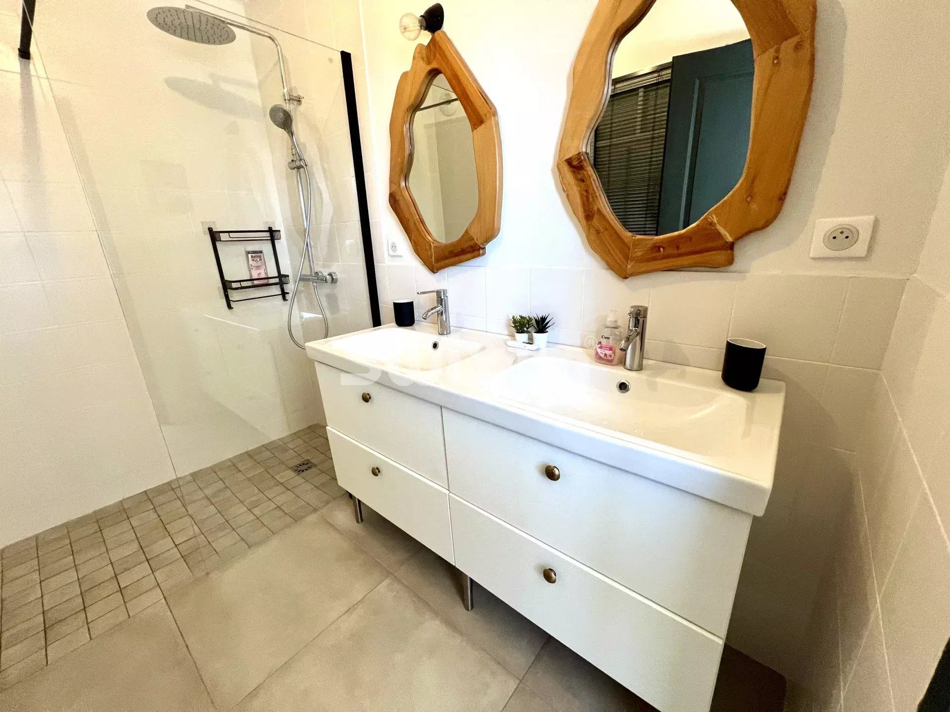 villa 5 Camere in vendita su Frontignan (34110)