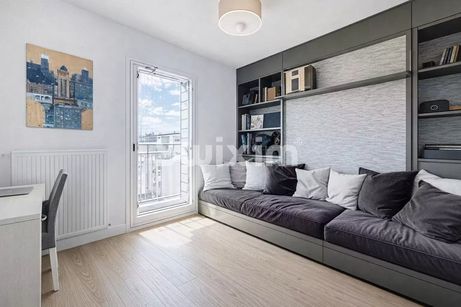 apartment 4 Rooms for sale on Ferney-Voltaire (01210)