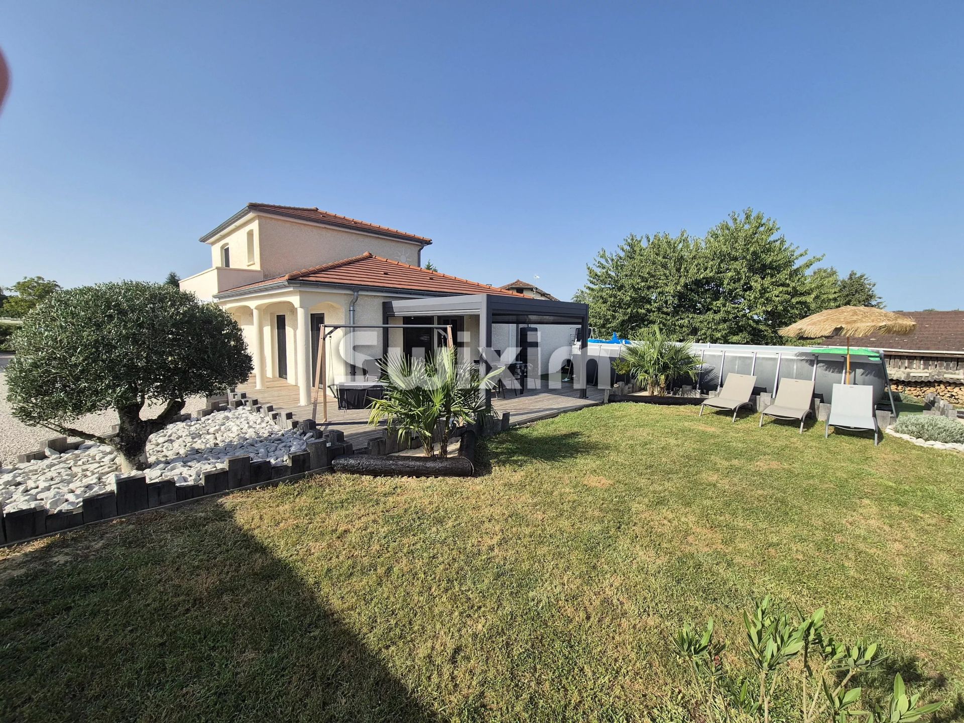 maison 6 Pièces en vente sur Le Deschaux (39120)