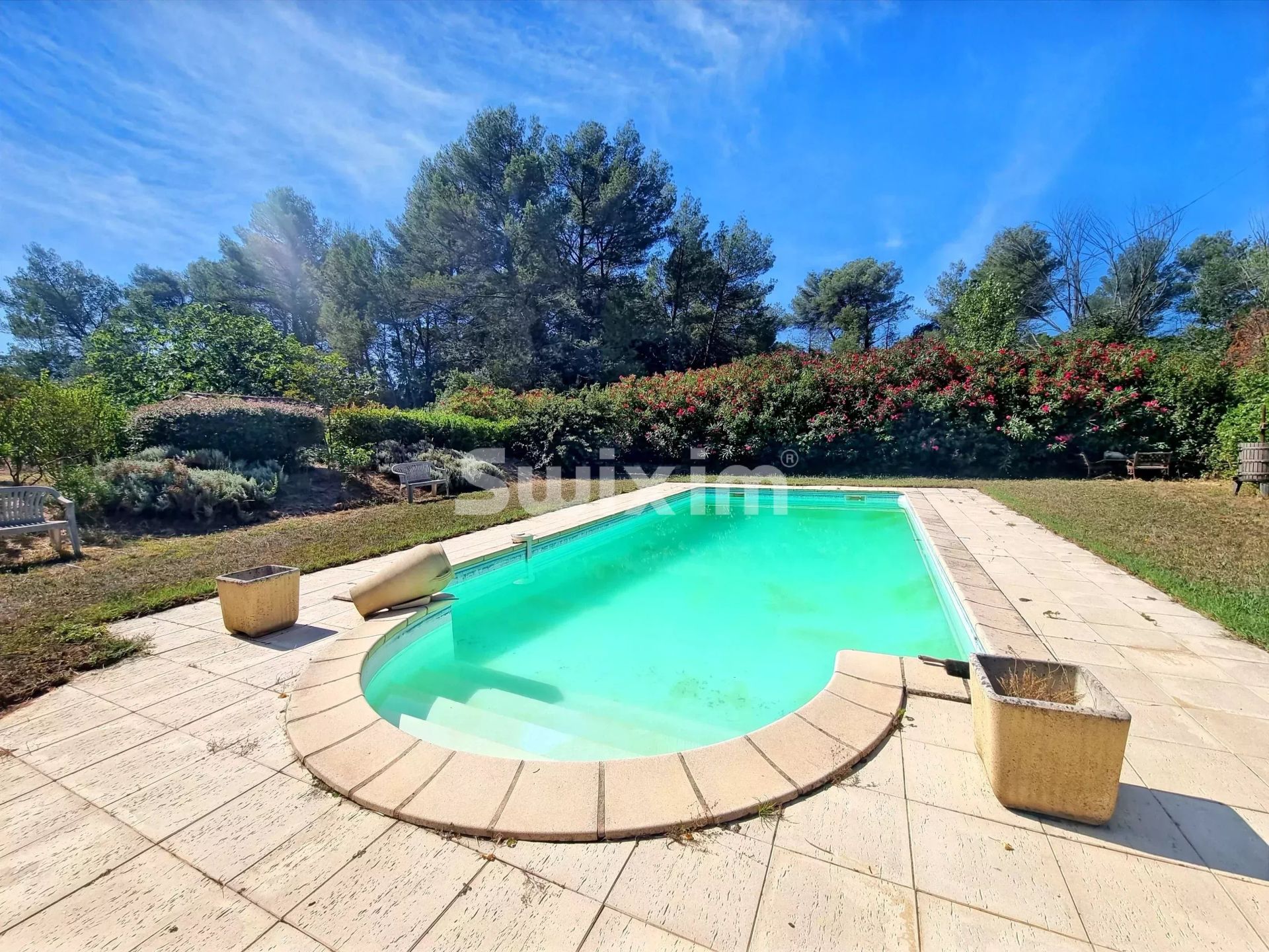 proprietà 7 Camere in vendita su La Motte (83920)