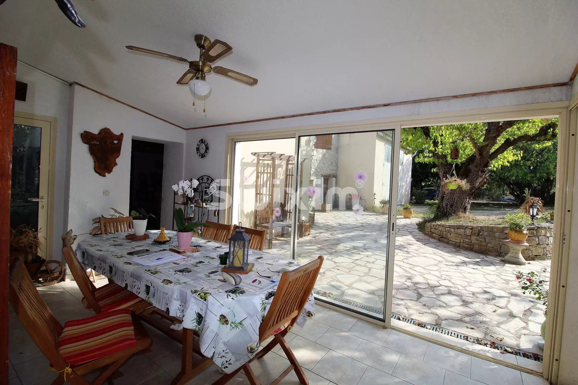 proprietà 7 Camere in vendita su La Motte (83920)