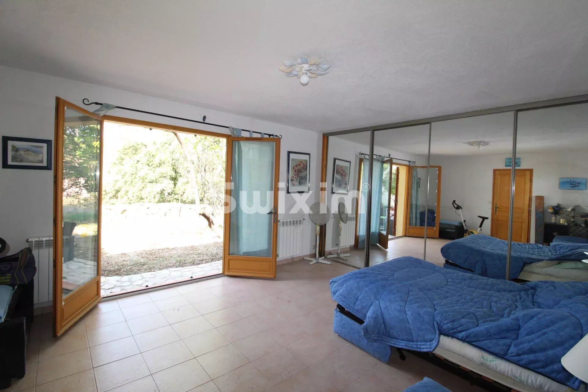 proprietà 7 Camere in vendita su La Motte (83920)