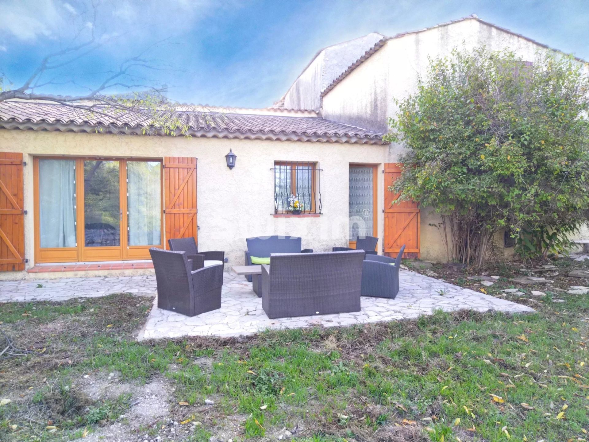 proprietà 7 Camere in vendita su La Motte (83920)
