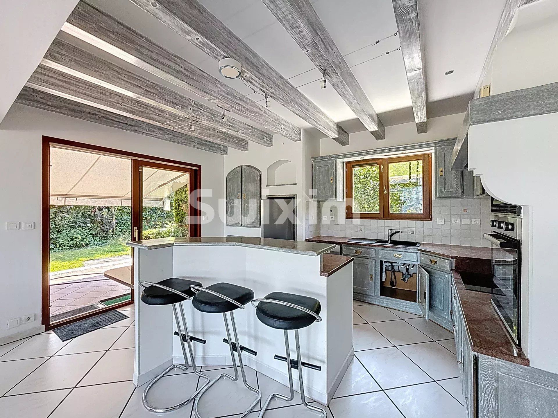 casa 7 Quartos para venda sobre Prévessin-Moëns (01280)