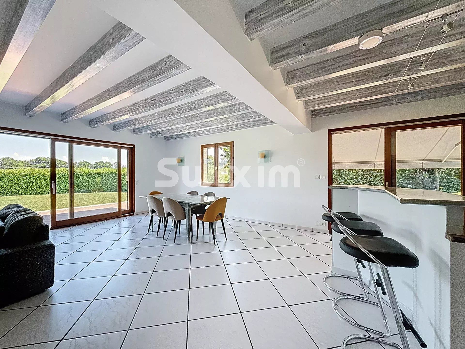 casa 7 Quartos para venda sobre Prévessin-Moëns (01280)