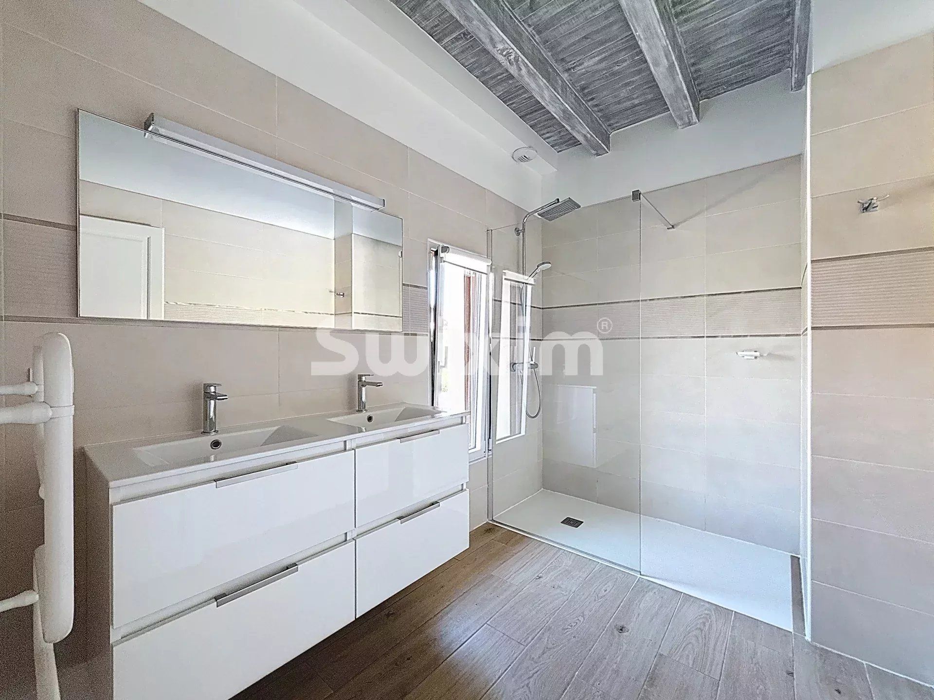 casa 7 Quartos para venda sobre Prévessin-Moëns (01280)