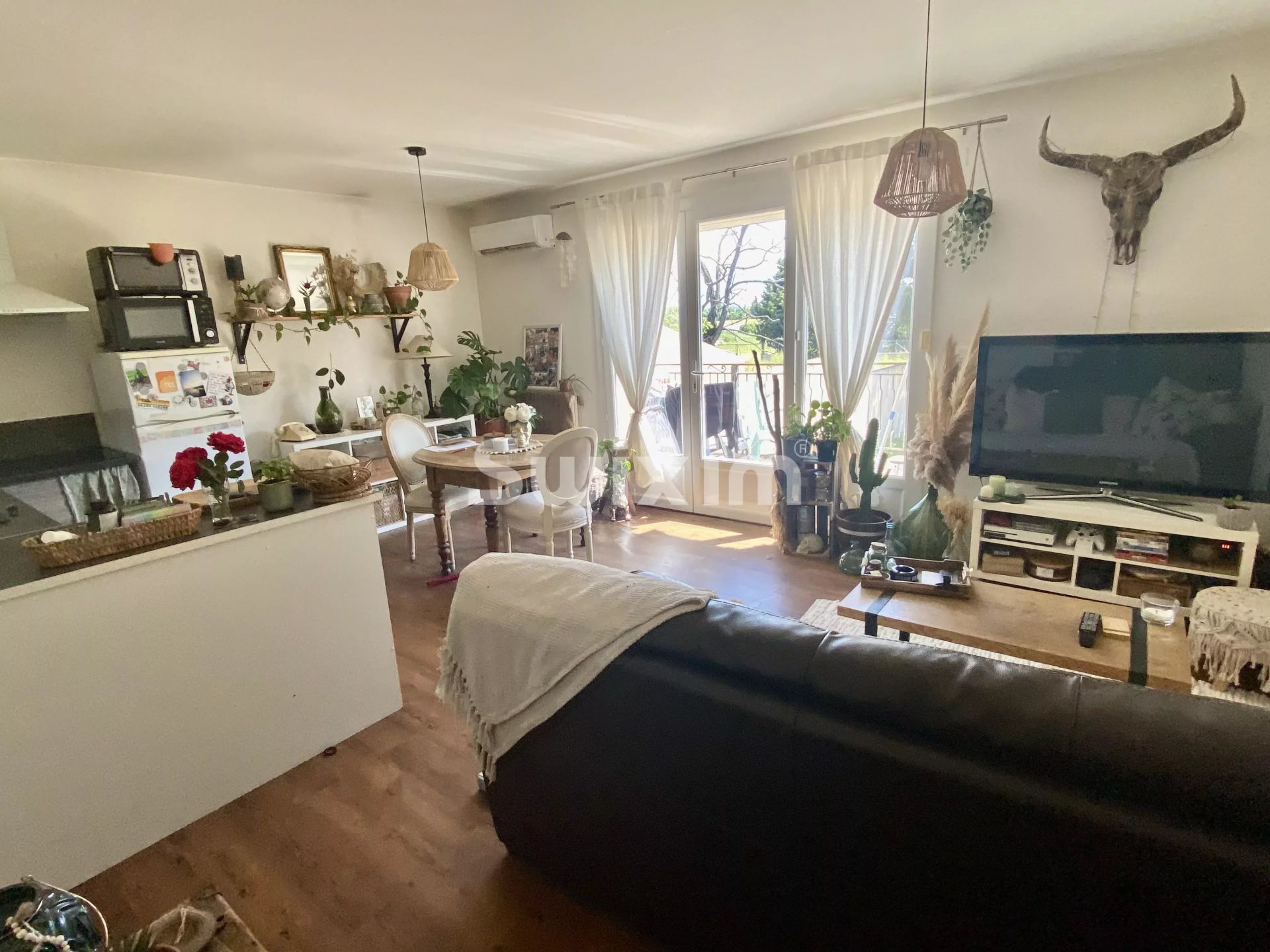 casa 12 Quartos para venda sobre Pierrelatte (26700)