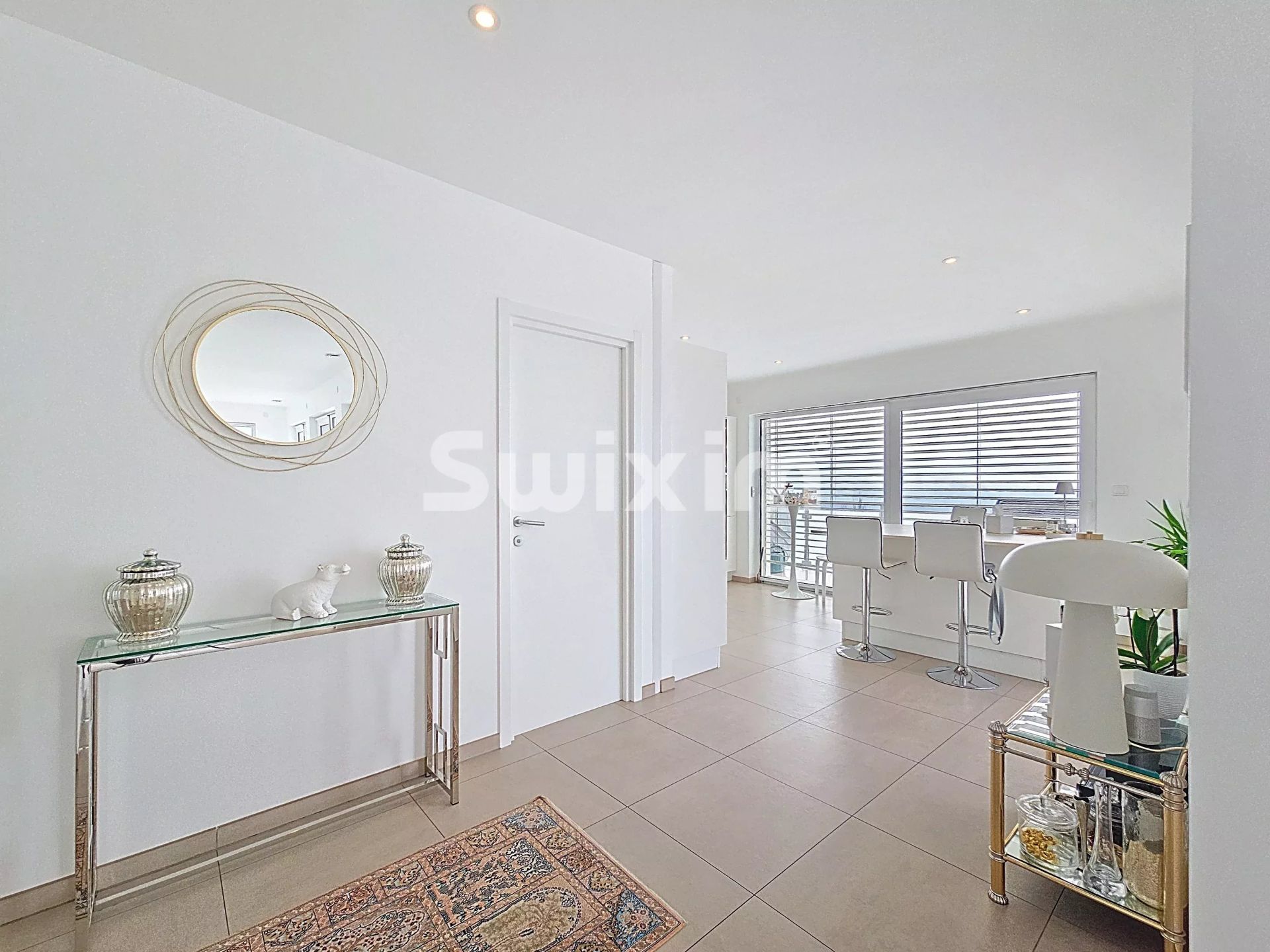 casa 5 Camere in vendita su Grilly (01220)
