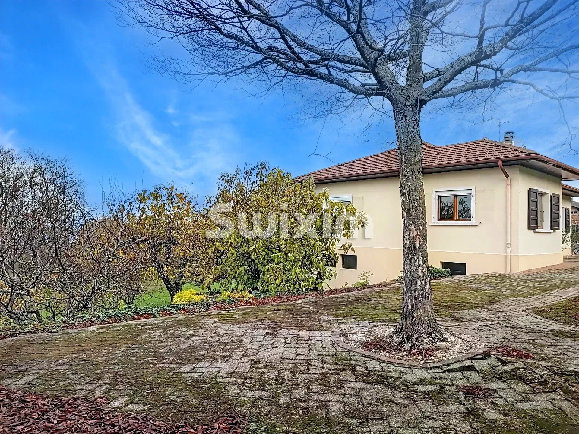 casa 4 Camere in vendita su Collonges-sous-Salève (74160)