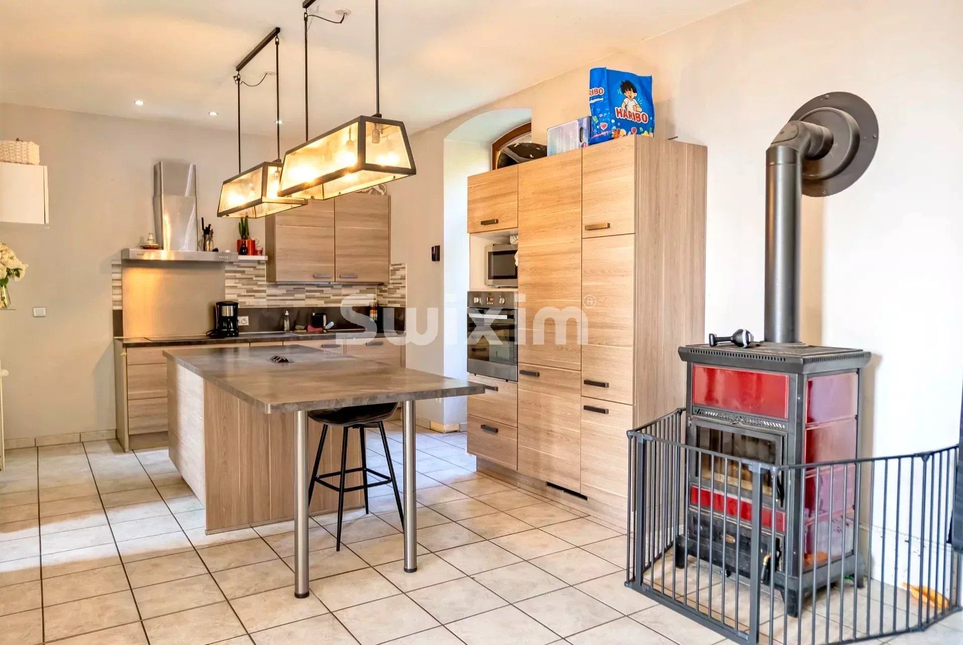 casa 5 Quartos para venda sobre Valserhône (01200)