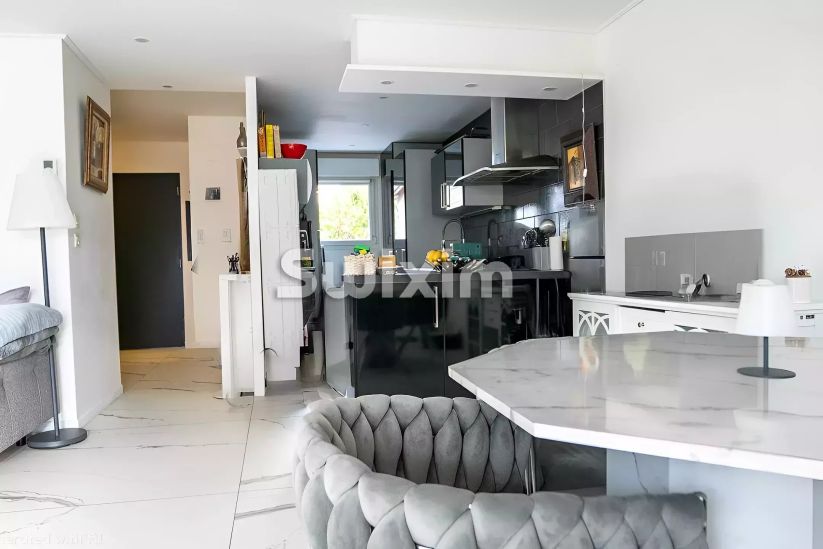 Venda Casa Cranves-Sales 4&nbsp;Quartos 90&nbsp;m²