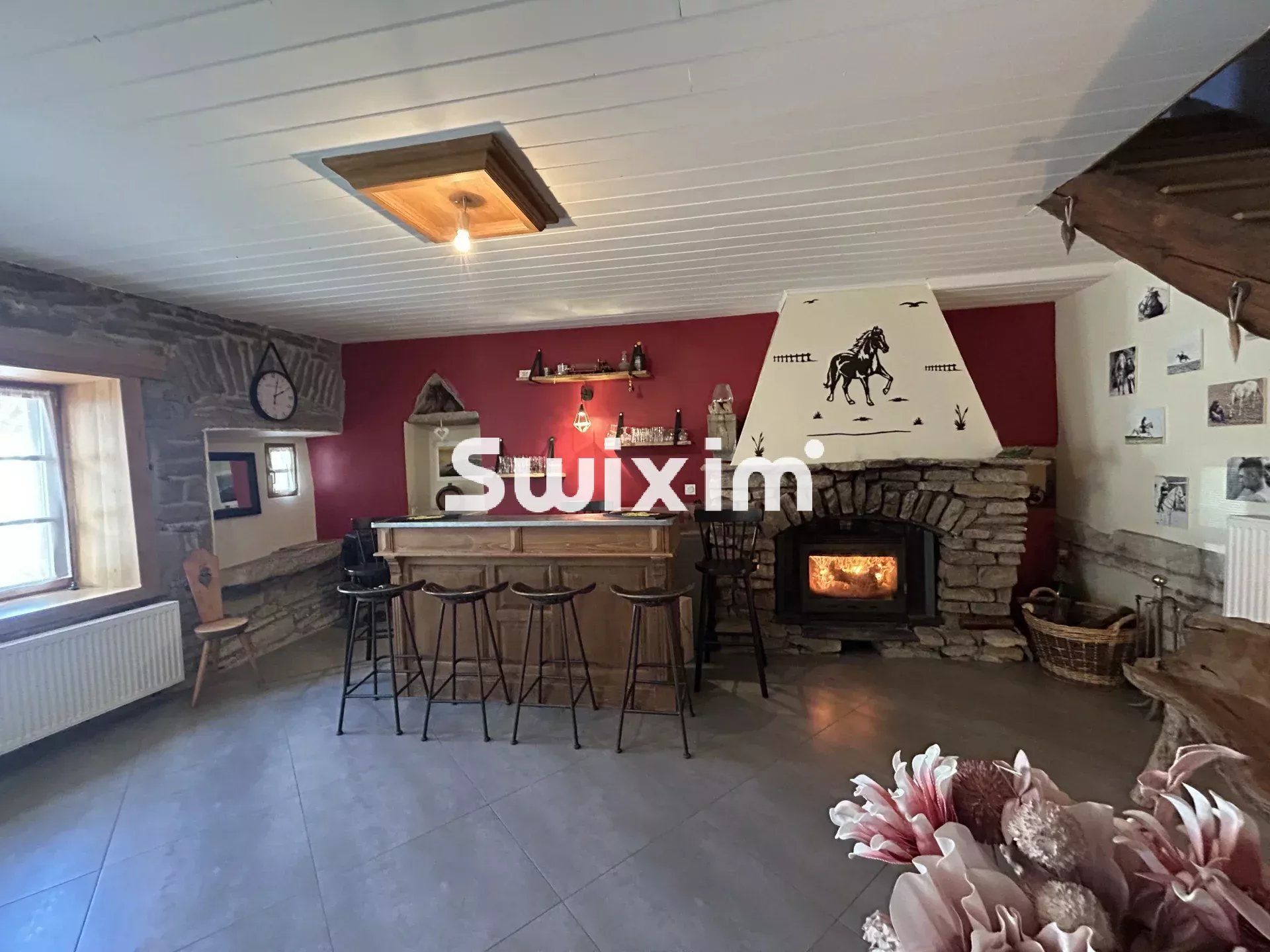 house 5 Rooms for sale on Château-Chalon (39210)