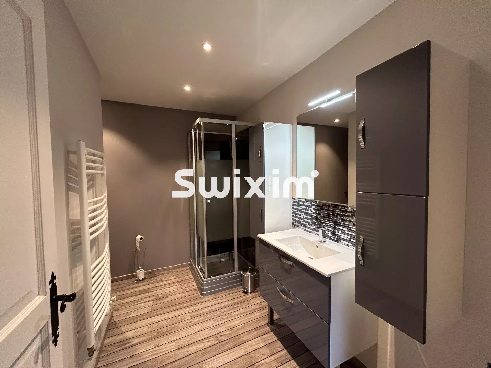 house 5 Rooms for sale on Château-Chalon (39210)