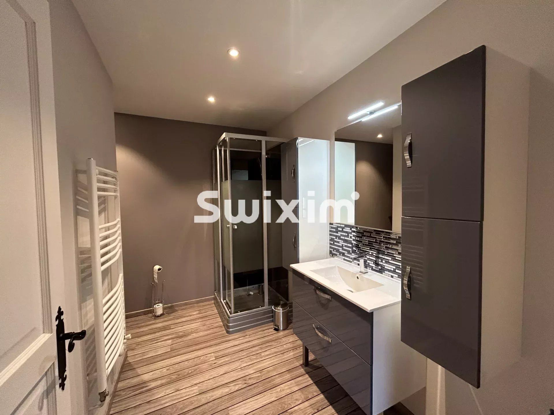 casa 5 Quartos para venda sobre Château-Chalon (39210)