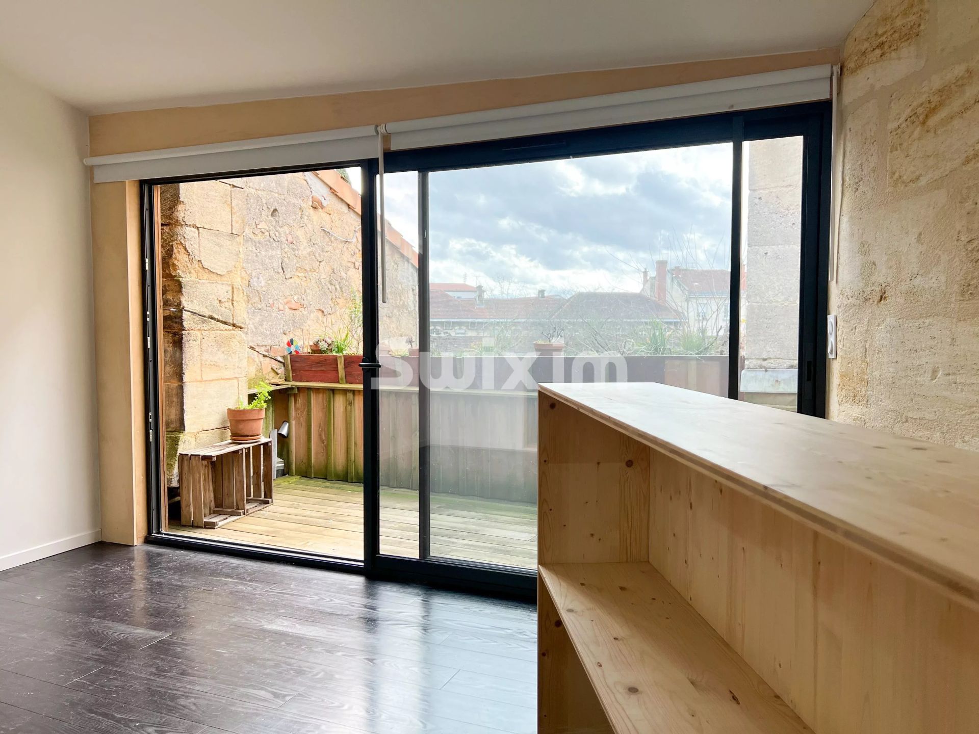 house 5 Rooms for sale on Bordeaux (33800)